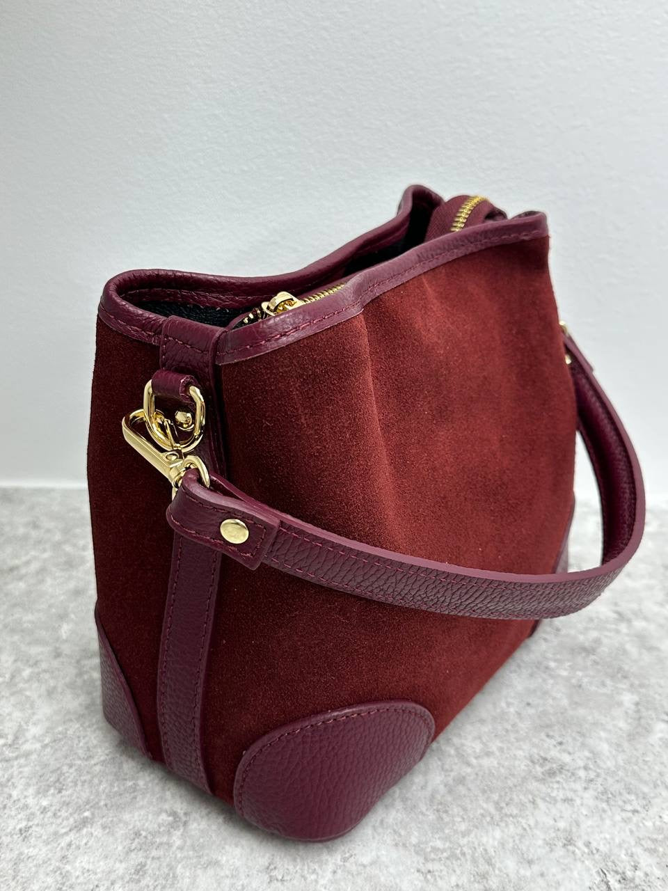 Italian Suede Bag with Two Straps – Elegance and Versatility