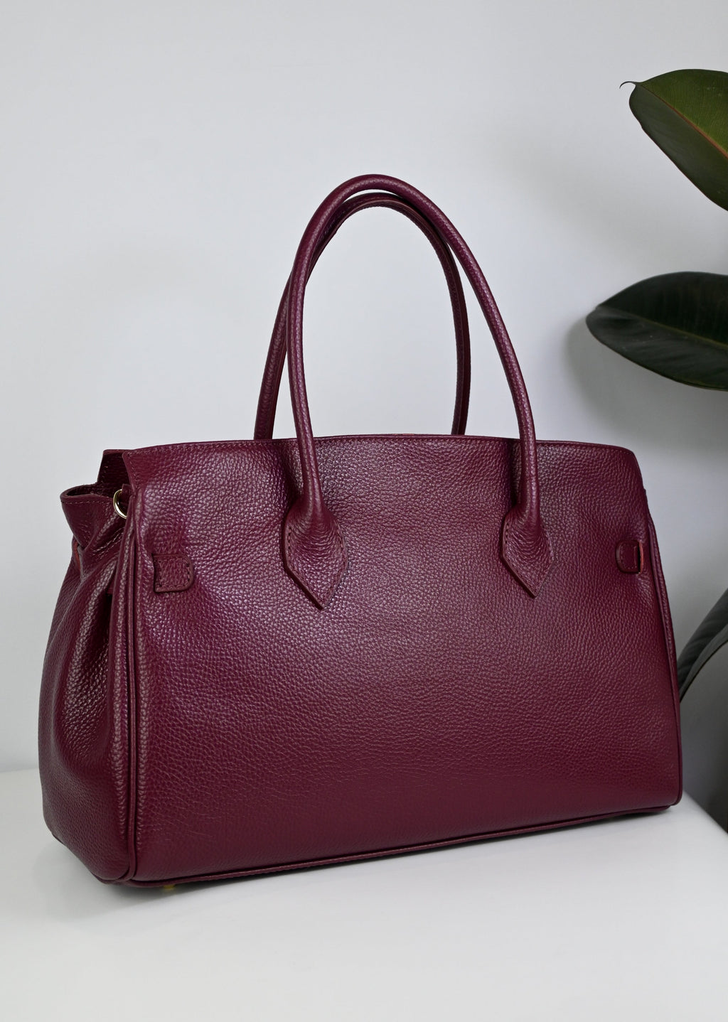 Elegant Italian Leather Tote Bag