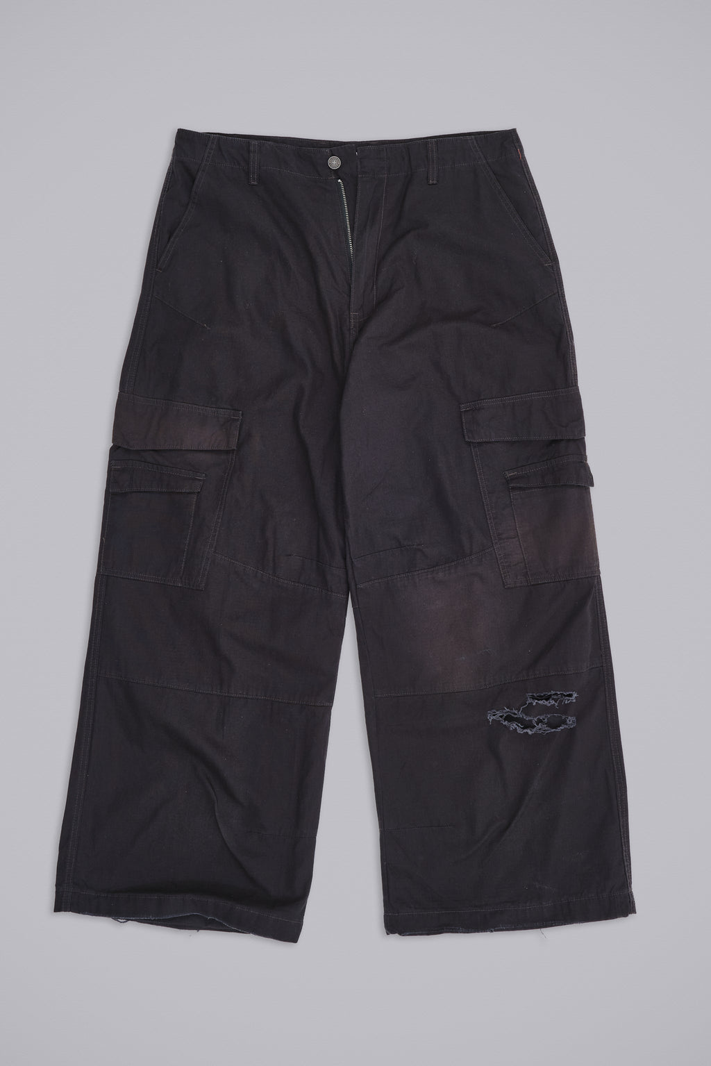 Black Titan Cargos