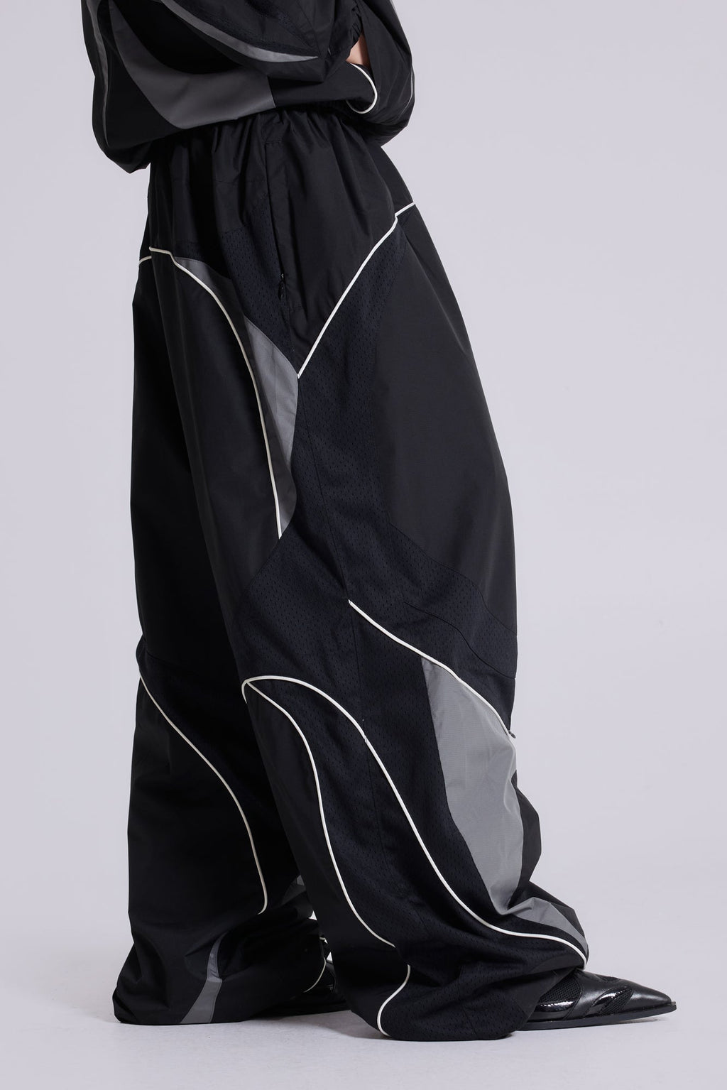 Black Panelled Vapor Joggers