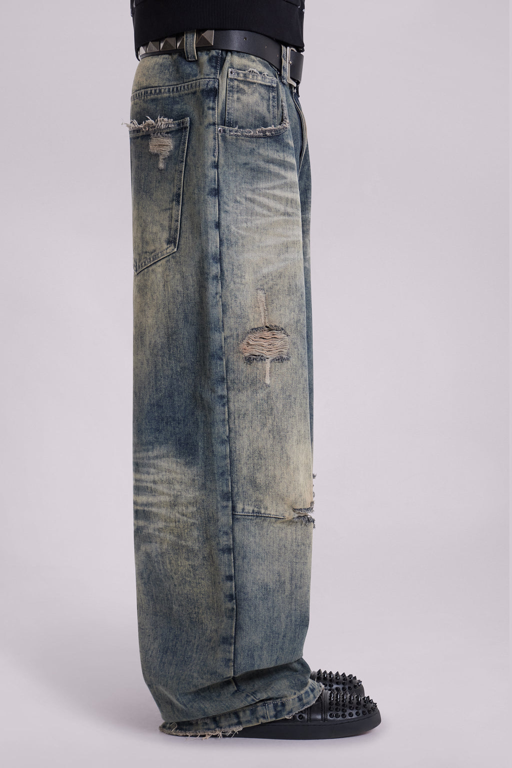 Dirty Lowrise Colossus Jeans