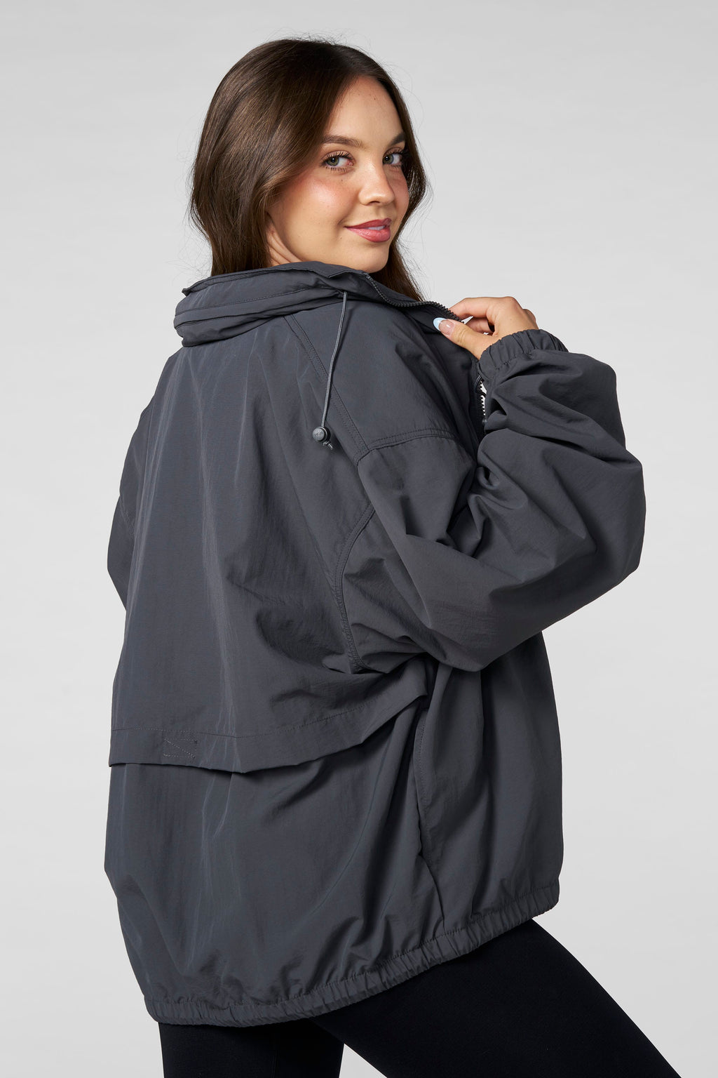 W5194 - Motion Windbreaker