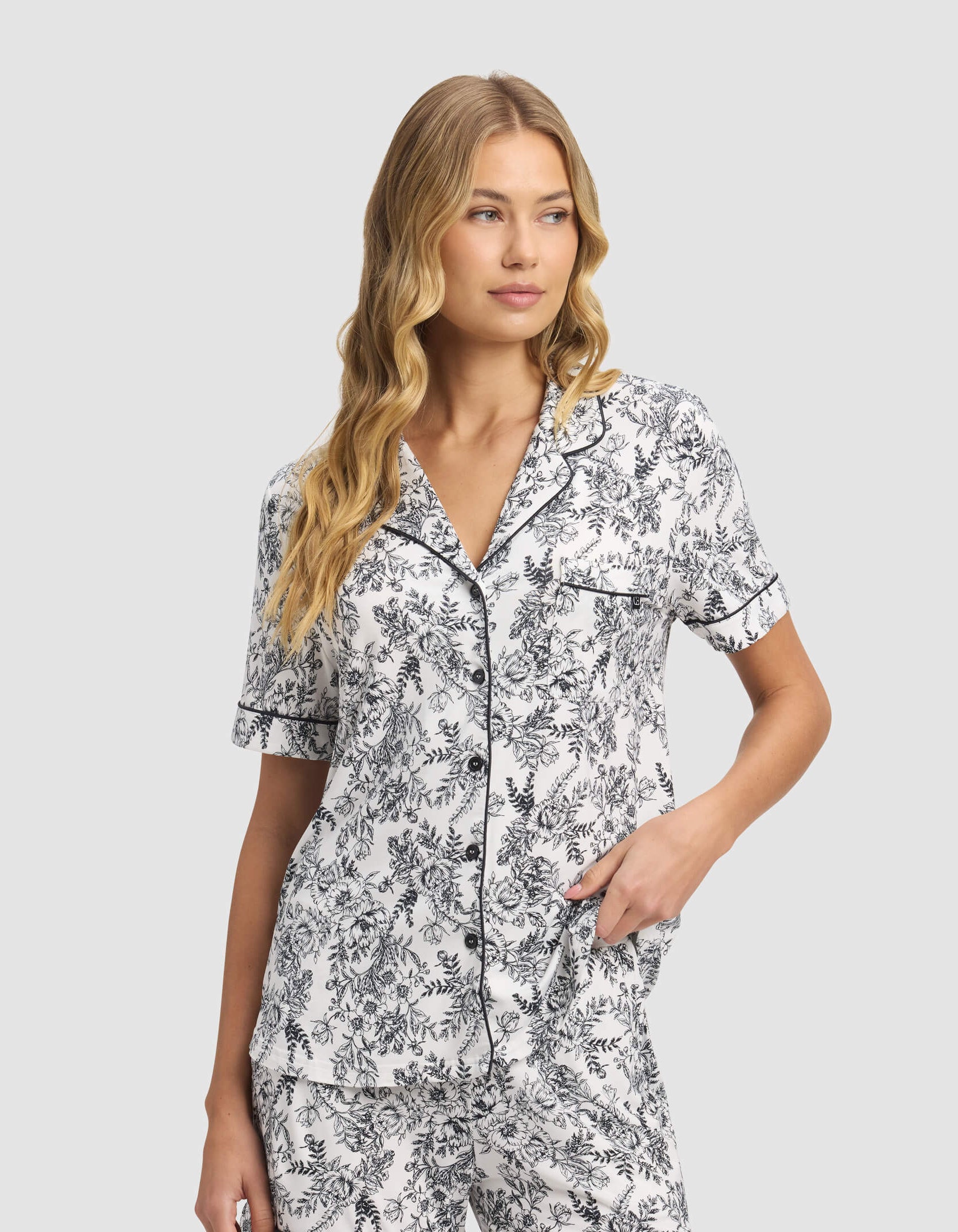 Women's Bamboo Stretch-Knit Short Sleeve & Pant Pajama Set