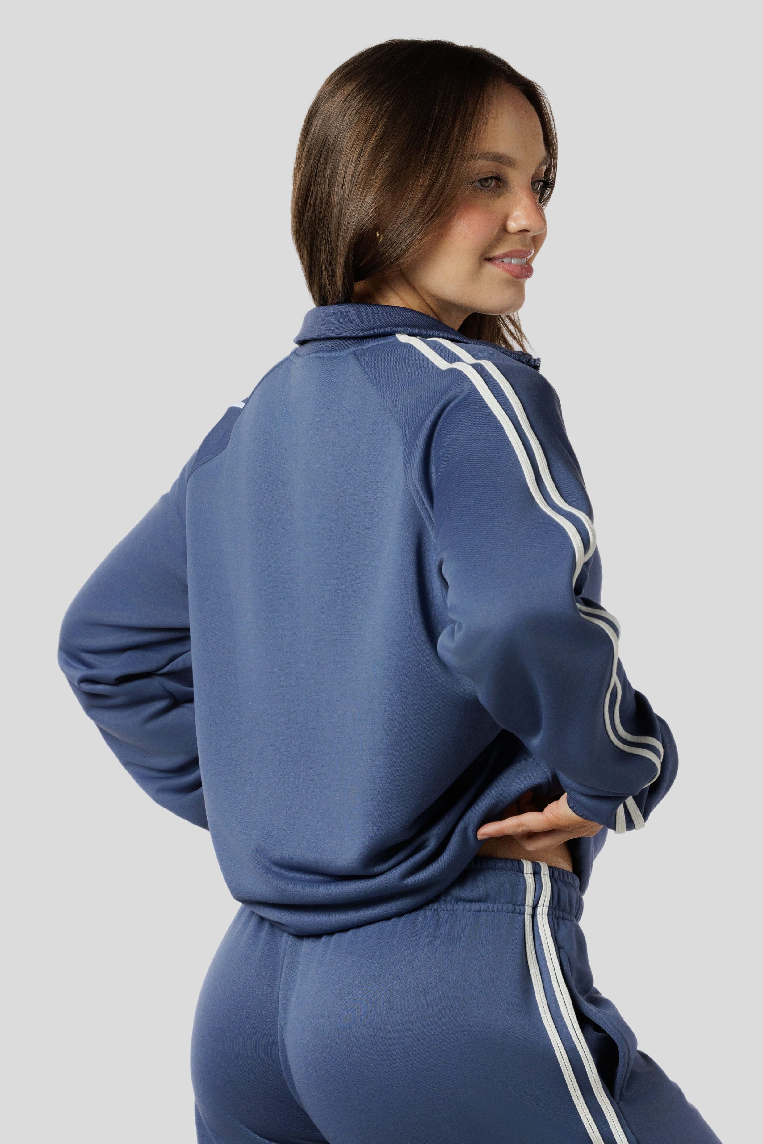 W5209 - Daily Quarter Zip