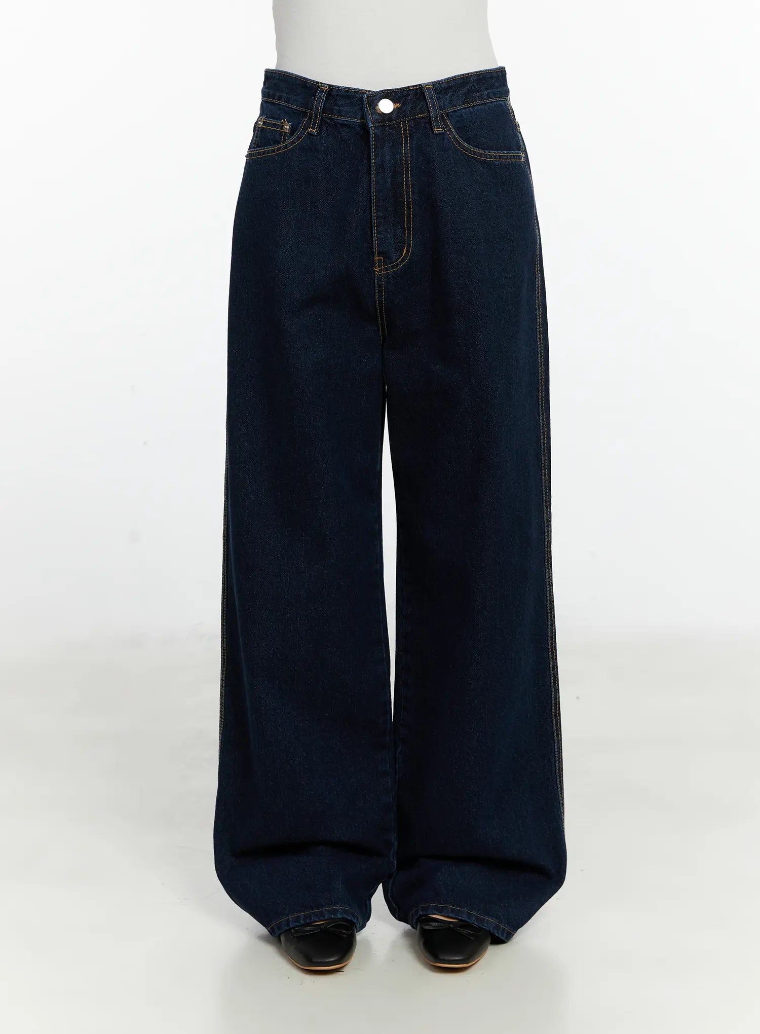 Amirah Classic Straight Leg Jeans F502