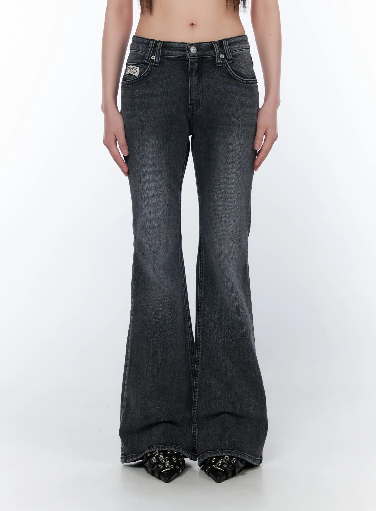 Salem Vintage Wash Low Rise Bootcut Jeans CA530