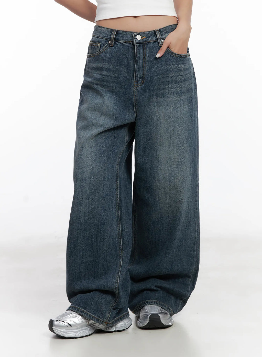 Aya Washed Baggy Jeans CN528
