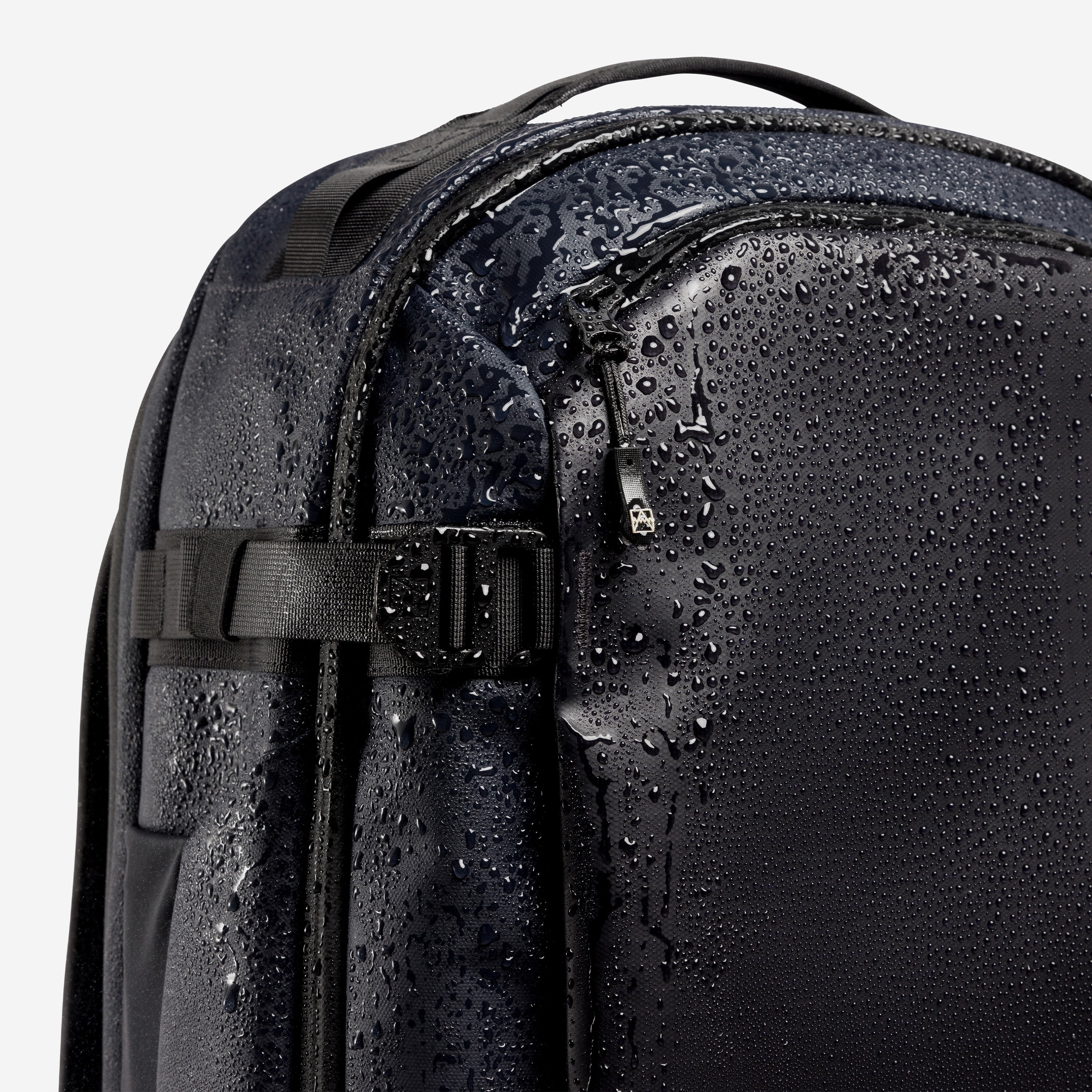 Hybrid Backpack 30L