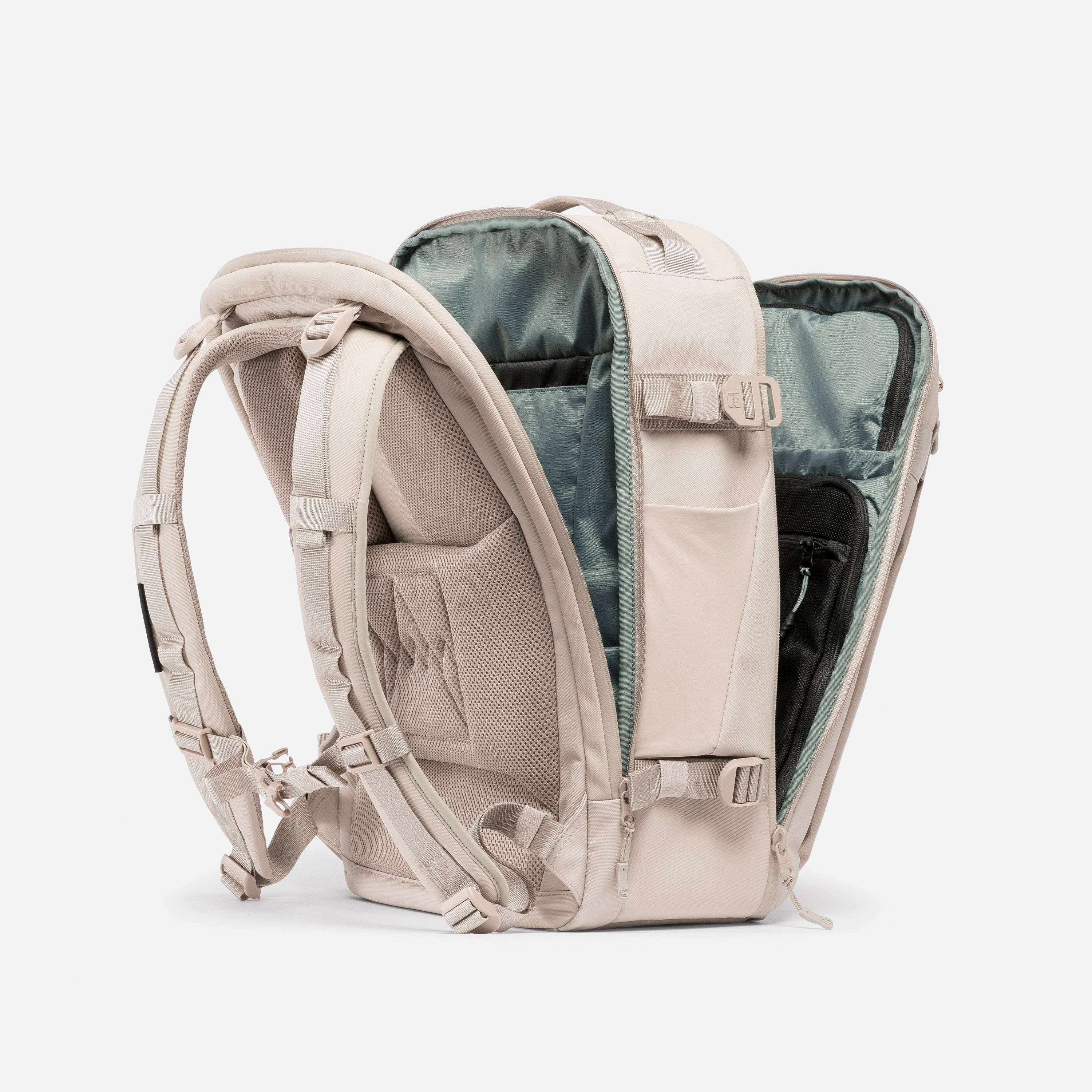 Hybrid Backpack 30L