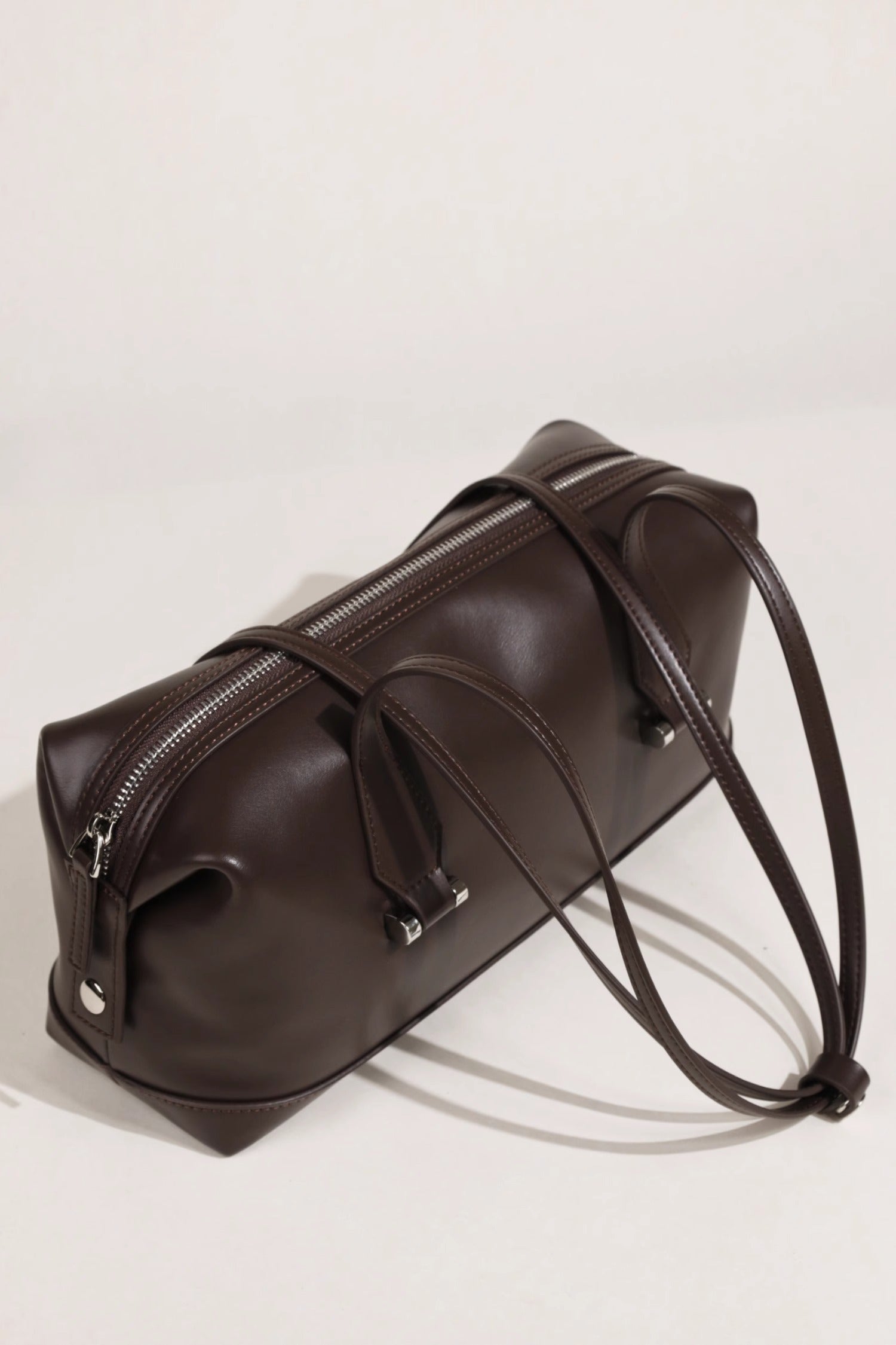 Leather Elegance Bag – Genuine Leather Shoulder Bag for Everyday & Evening Style