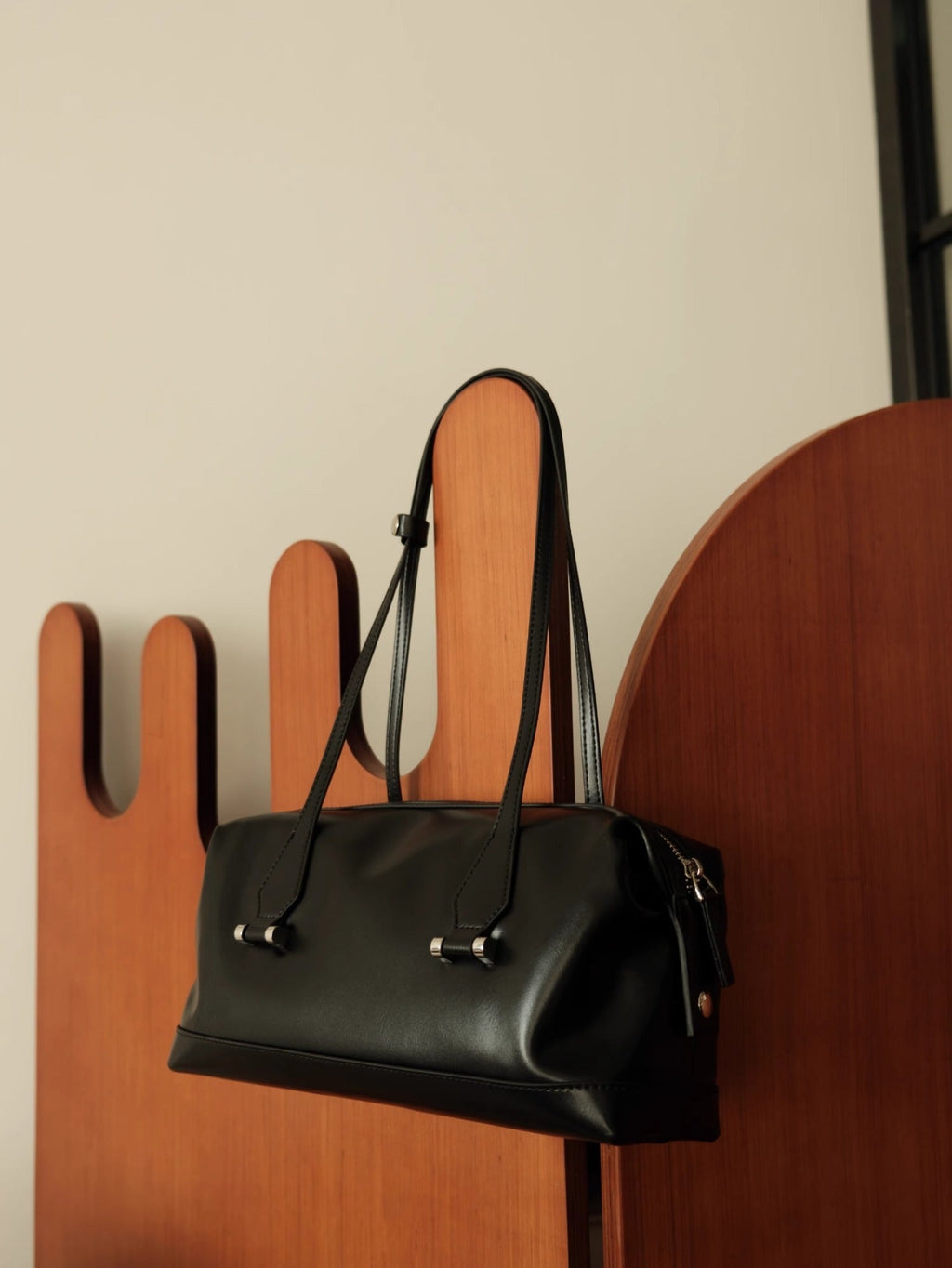 Leather Elegance Bag – Genuine Leather Shoulder Bag for Everyday & Evening Style