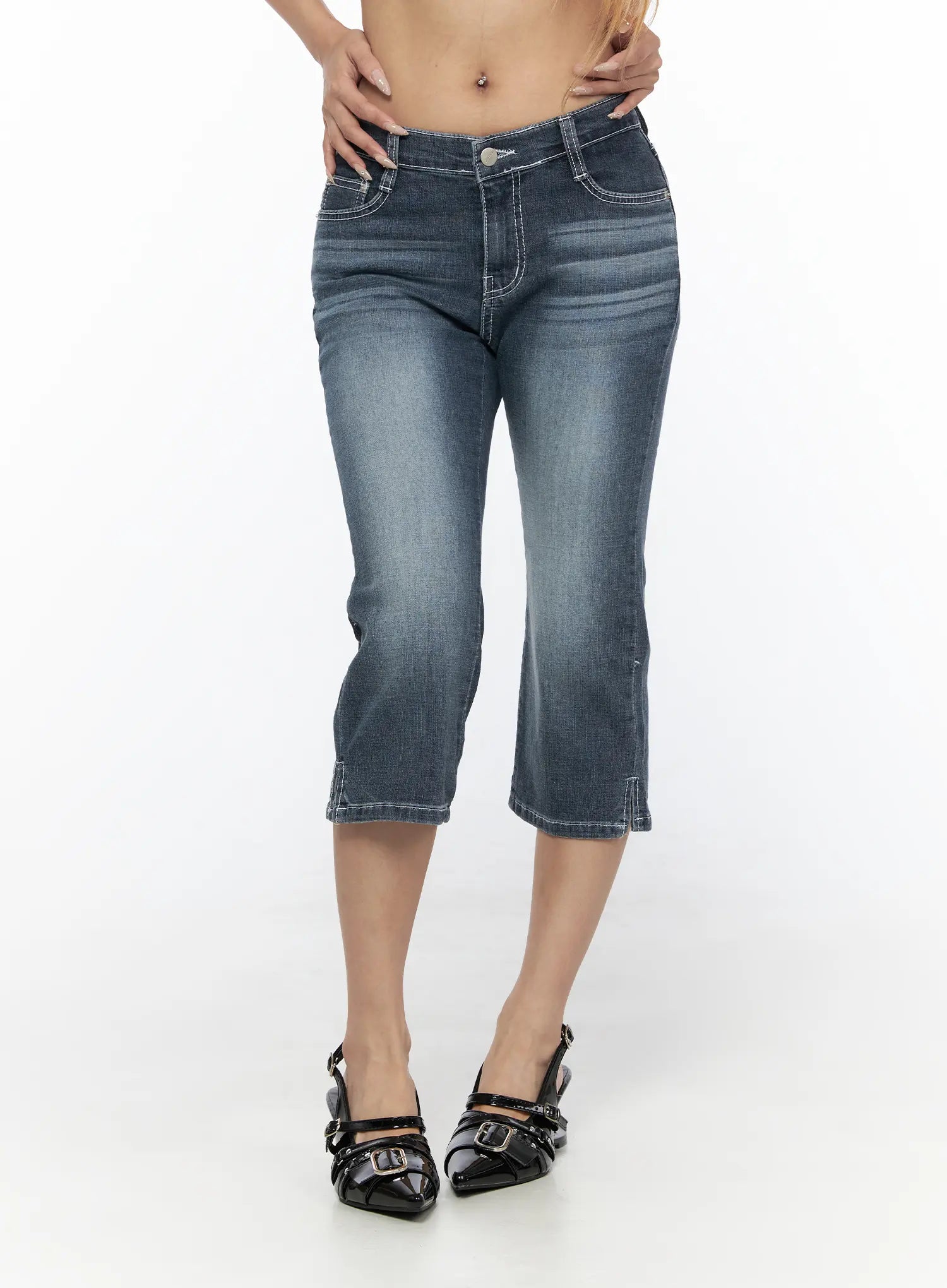 Aluna Washed Capri Jeans CL529