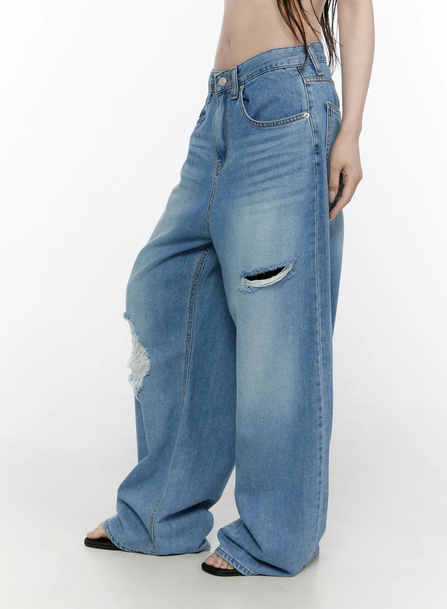 Arden Distressed High-Waist Baggy Jeans IL522