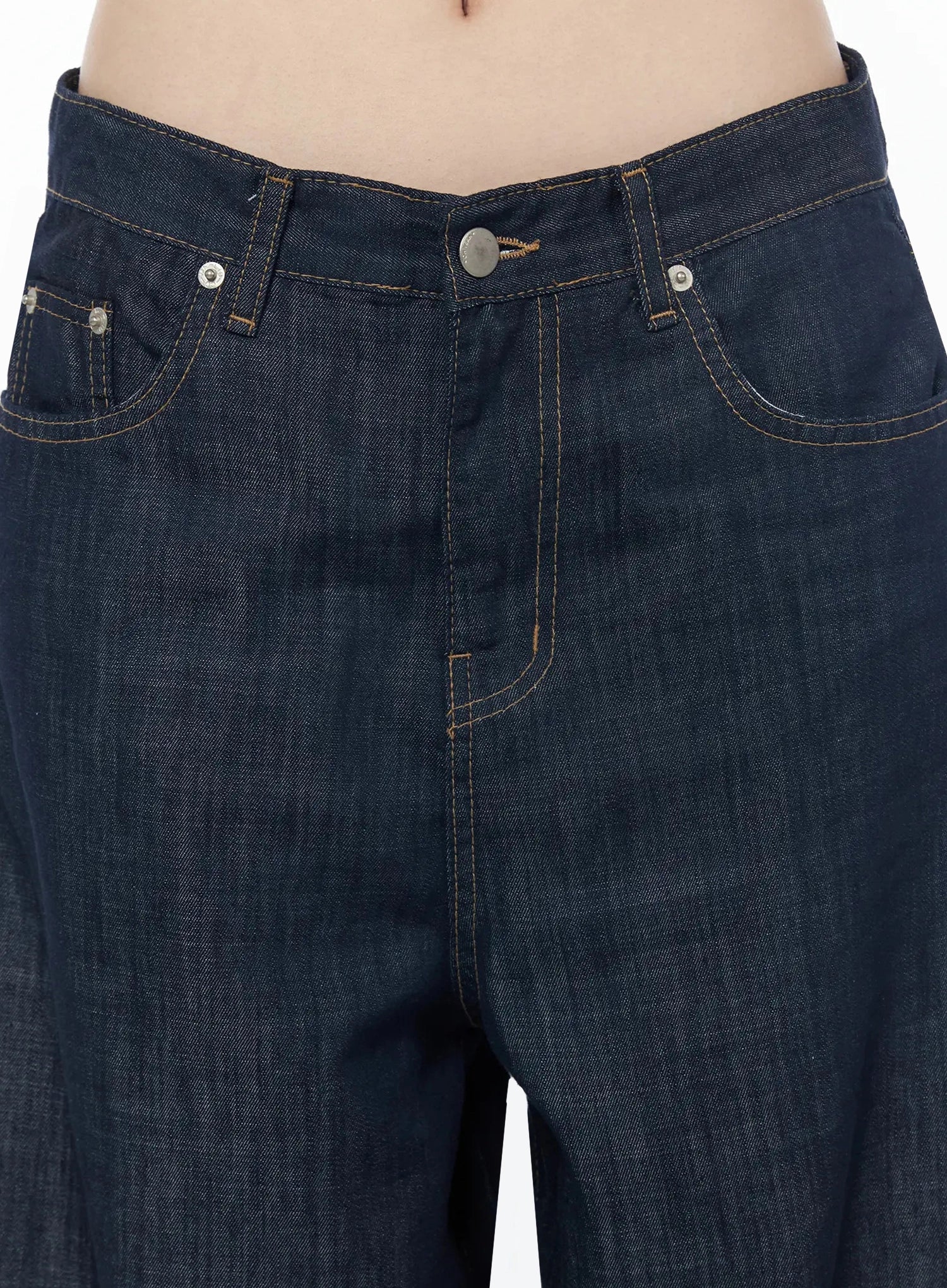 Brinny Vintage Wide-Leg Jeans IU525