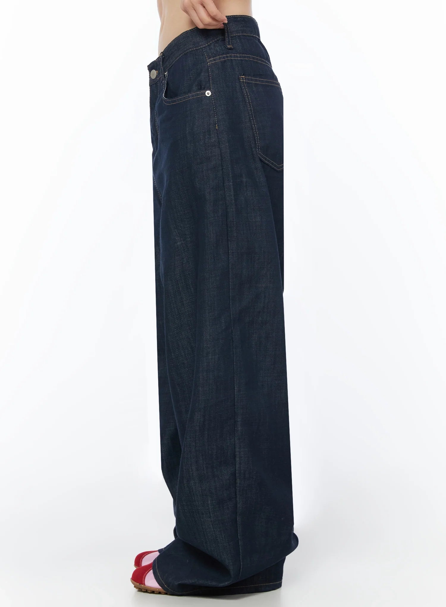 Brinny Vintage Wide-Leg Jeans IU525