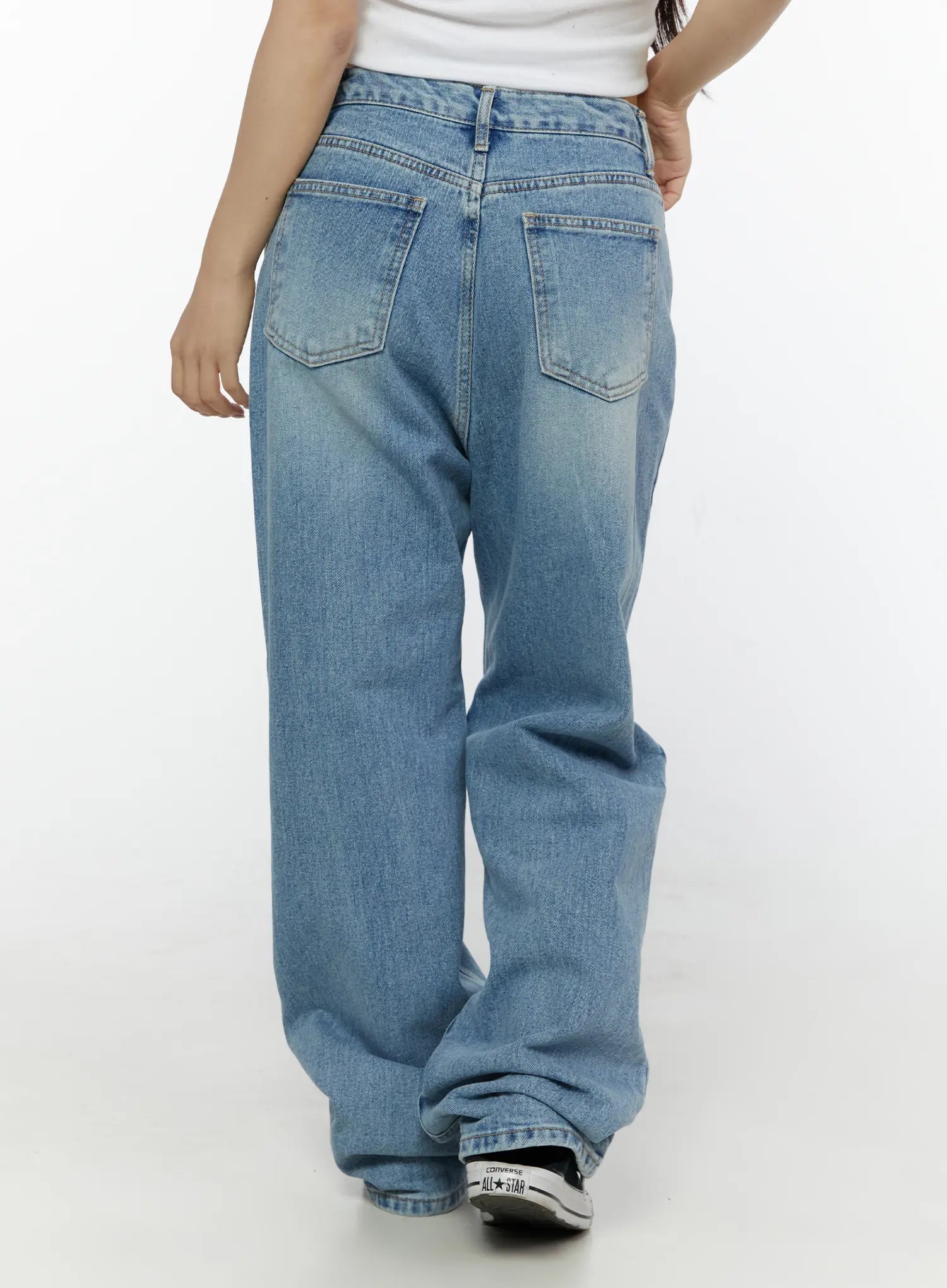 Delp Washed Wide Leg Jeans CG506