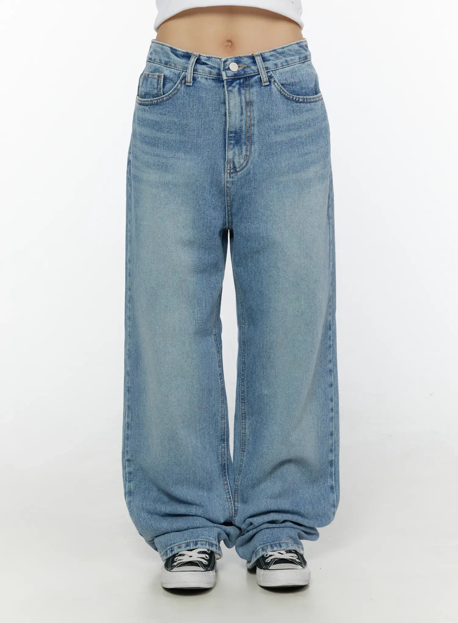 Delp Washed Wide Leg Jeans CG506