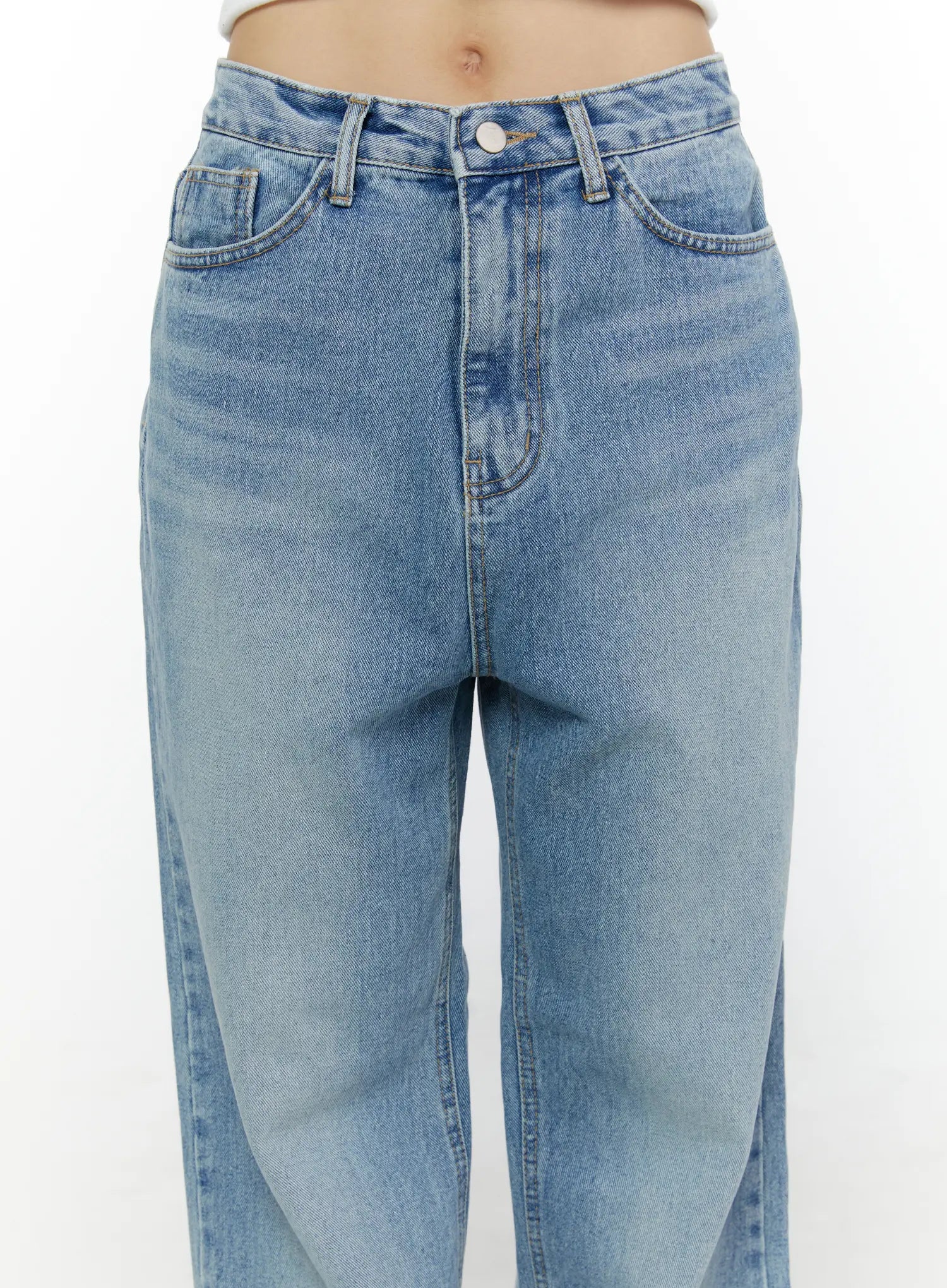 Delp Washed Wide Leg Jeans CG506