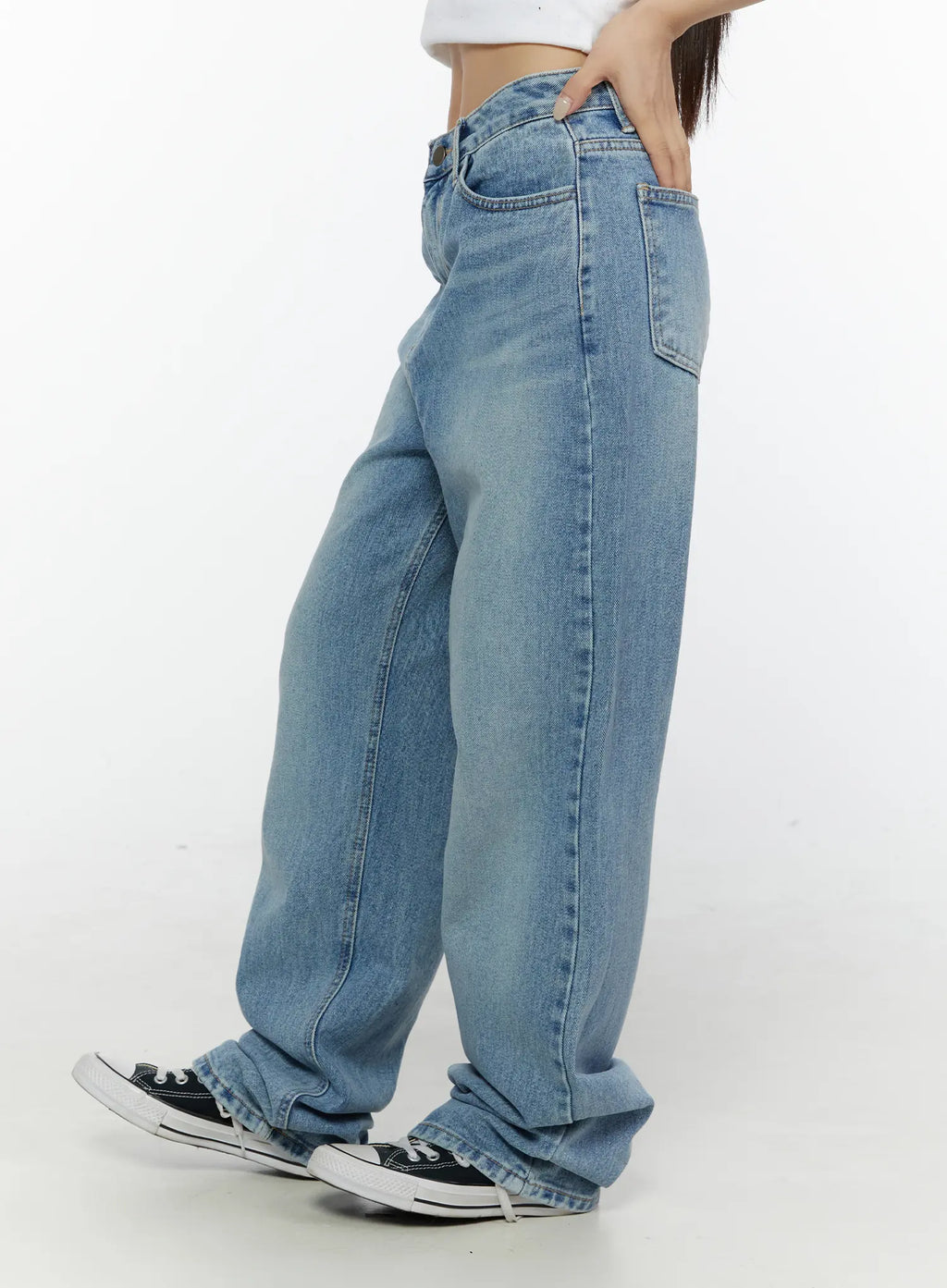 Delp Washed Wide Leg Jeans CG506