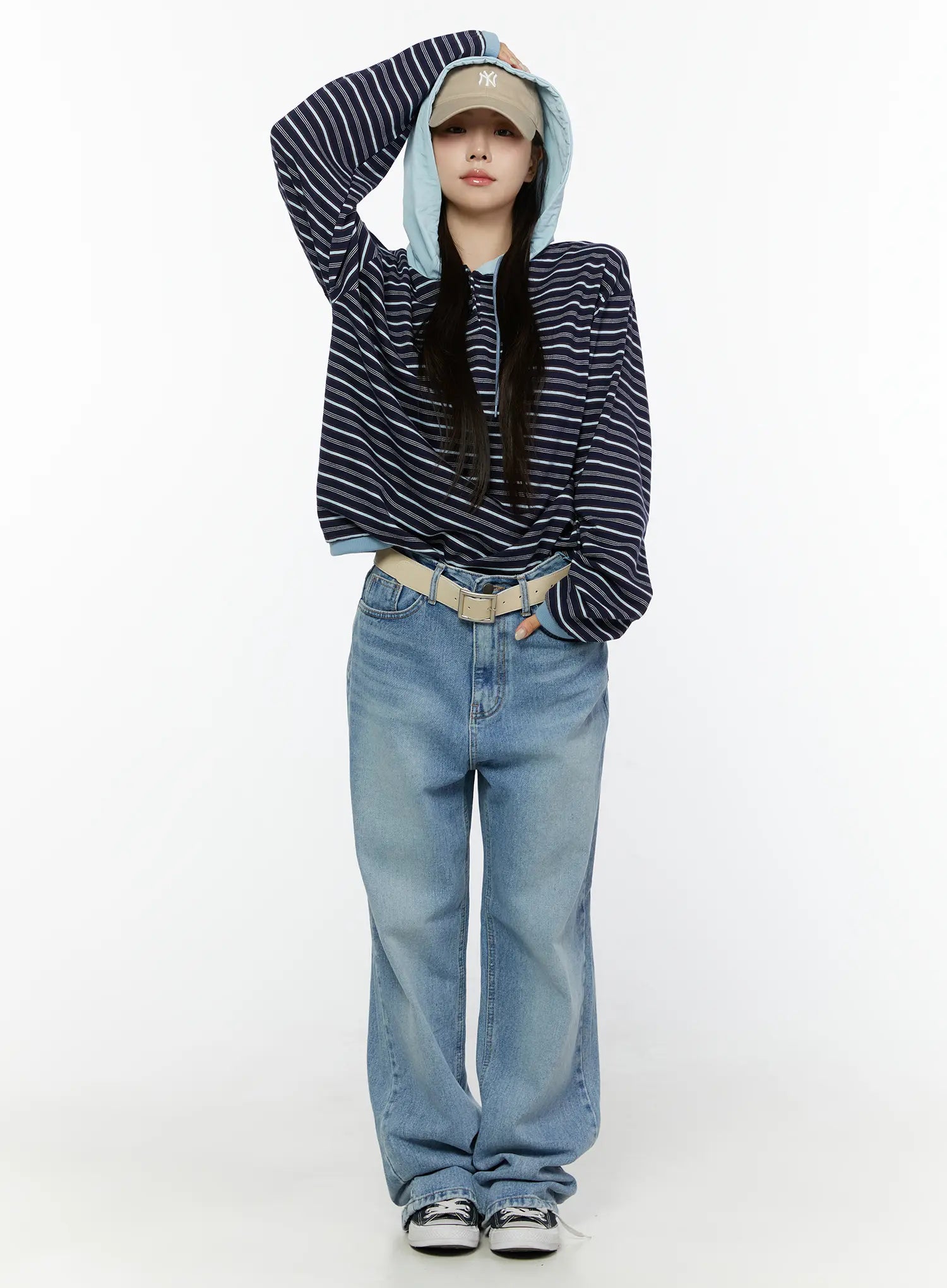 Delp Washed Wide Leg Jeans CG506
