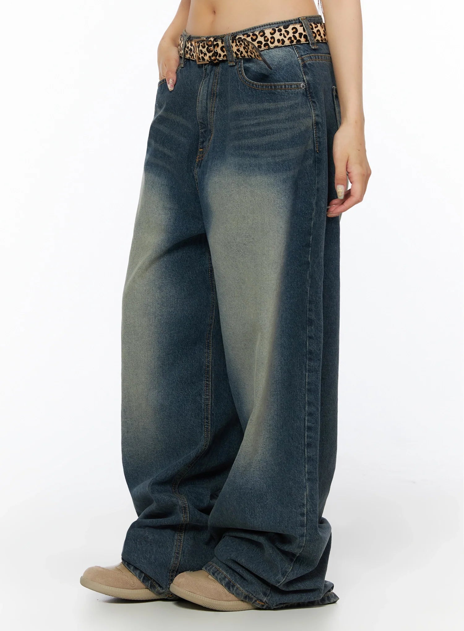 Fia Washed Baggy Jeans IL523