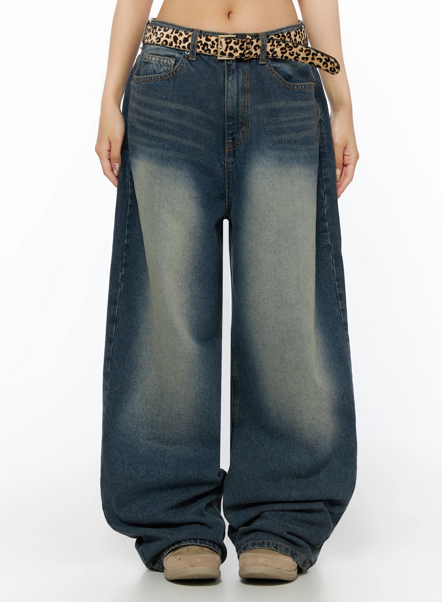Fia Washed Baggy Jeans IL523