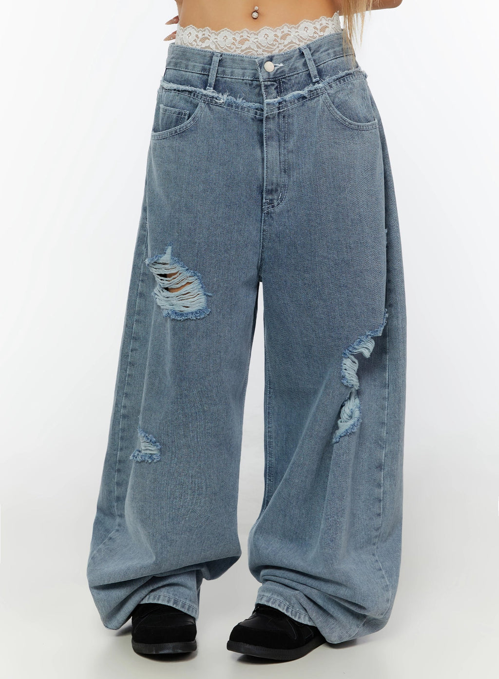 Gale Distressed Wide Leg Jeans IL530
