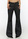 Hina No-Fade Bootcut Flared Jeans IL524