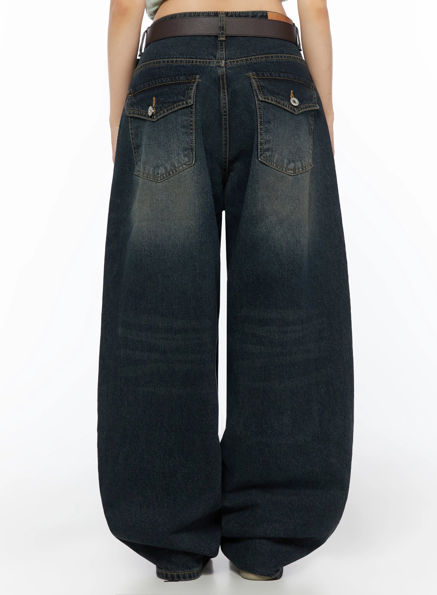 Jan Back Pocket Washed Wide Jeans IL515