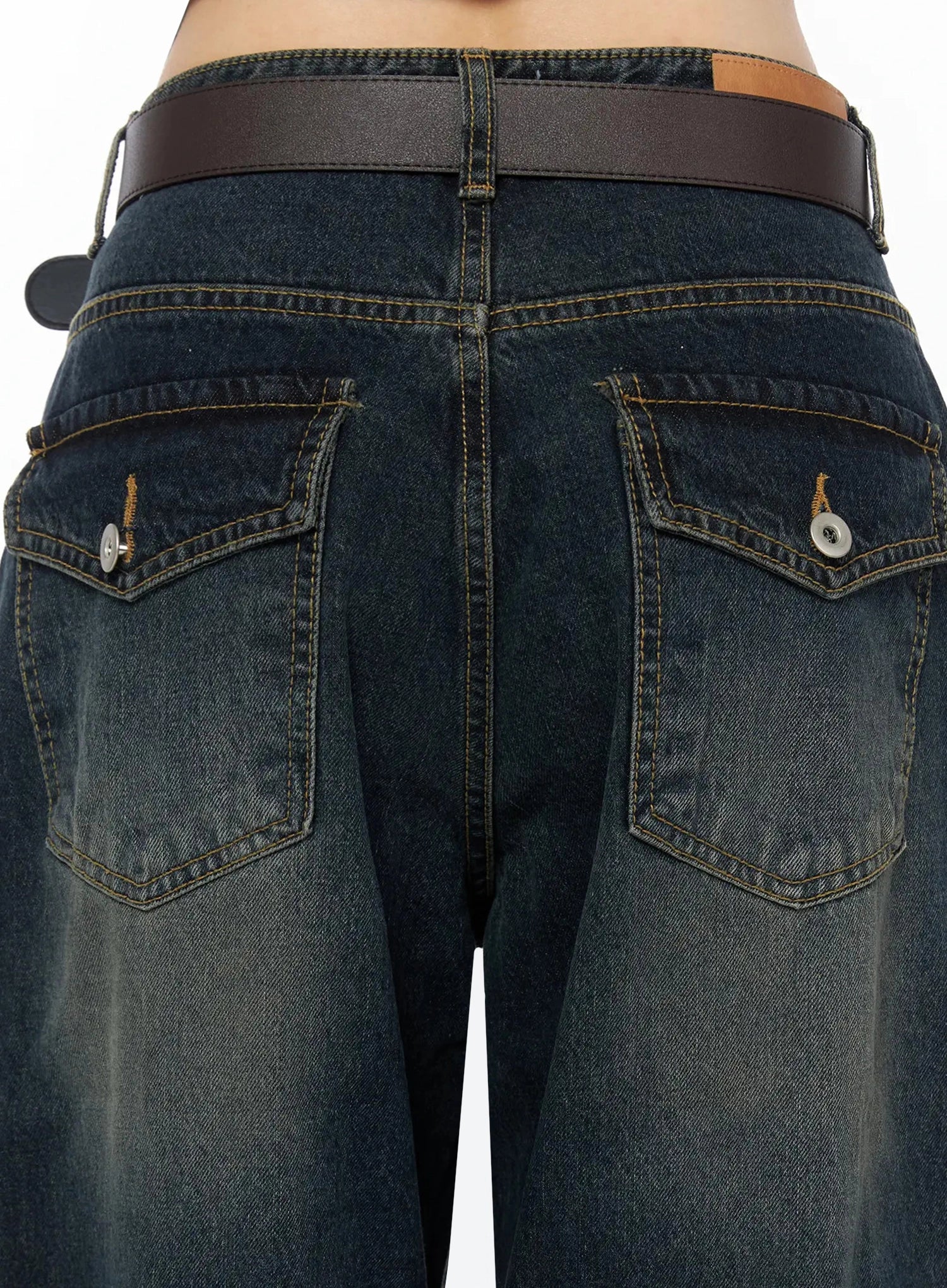 Jan Back Pocket Washed Wide Jeans IL515