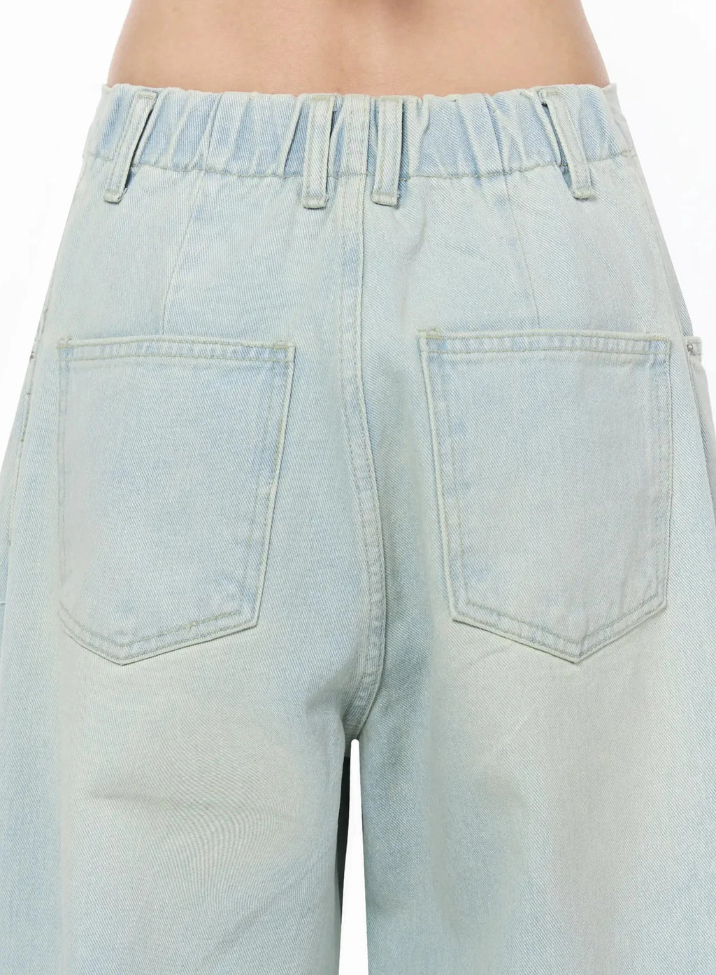Kaela Light Wash Baggy Jeans IG507