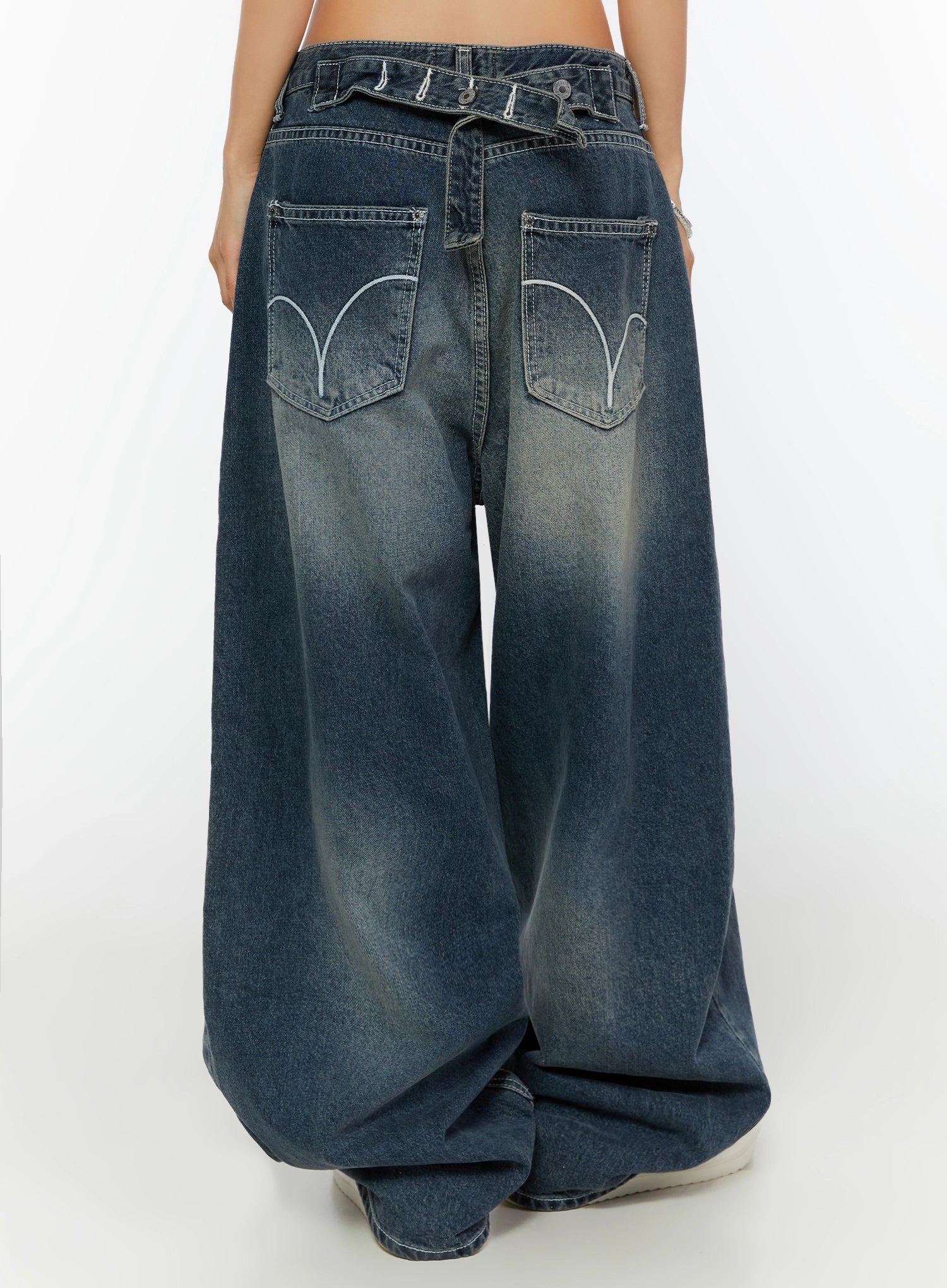 Kenji Baggy Wide-Leg Jeans IL524