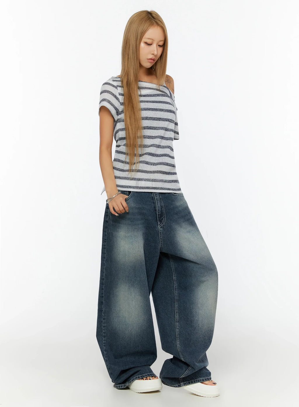 Kenji Baggy Wide-Leg Jeans IL524