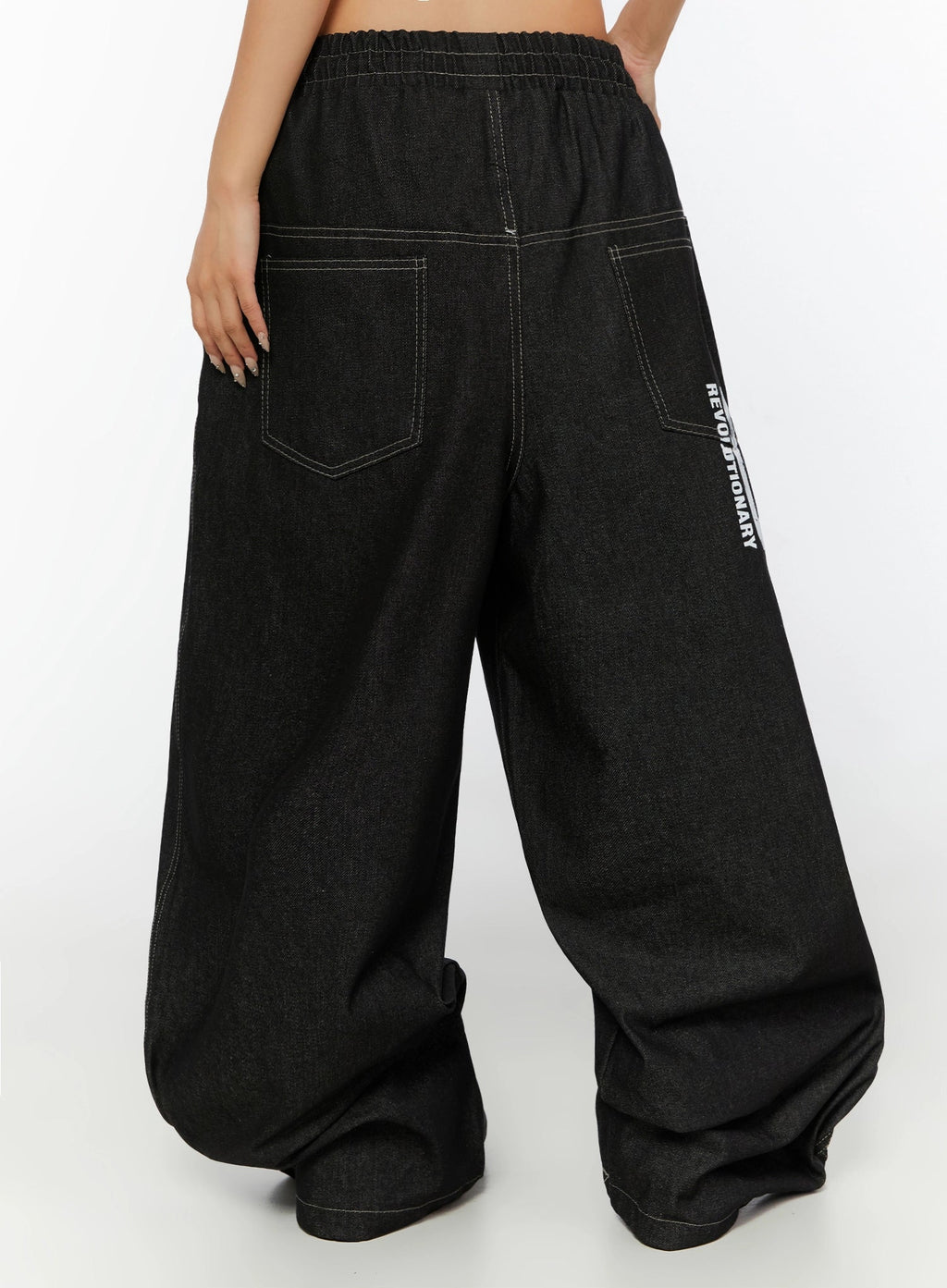 Kris Back Graphic Baggy Jeans IL524