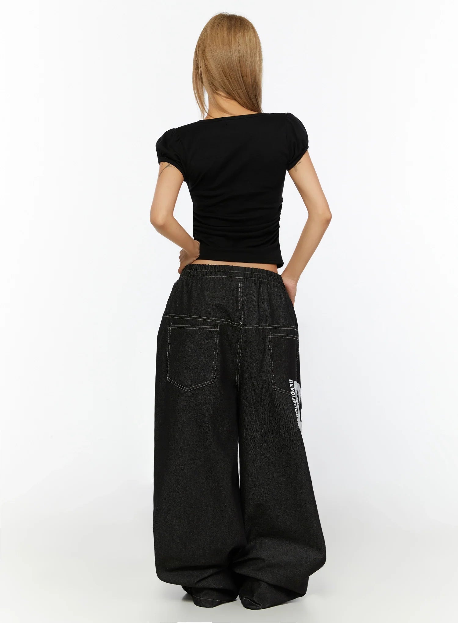 Kris Back Graphic Baggy Jeans IL524