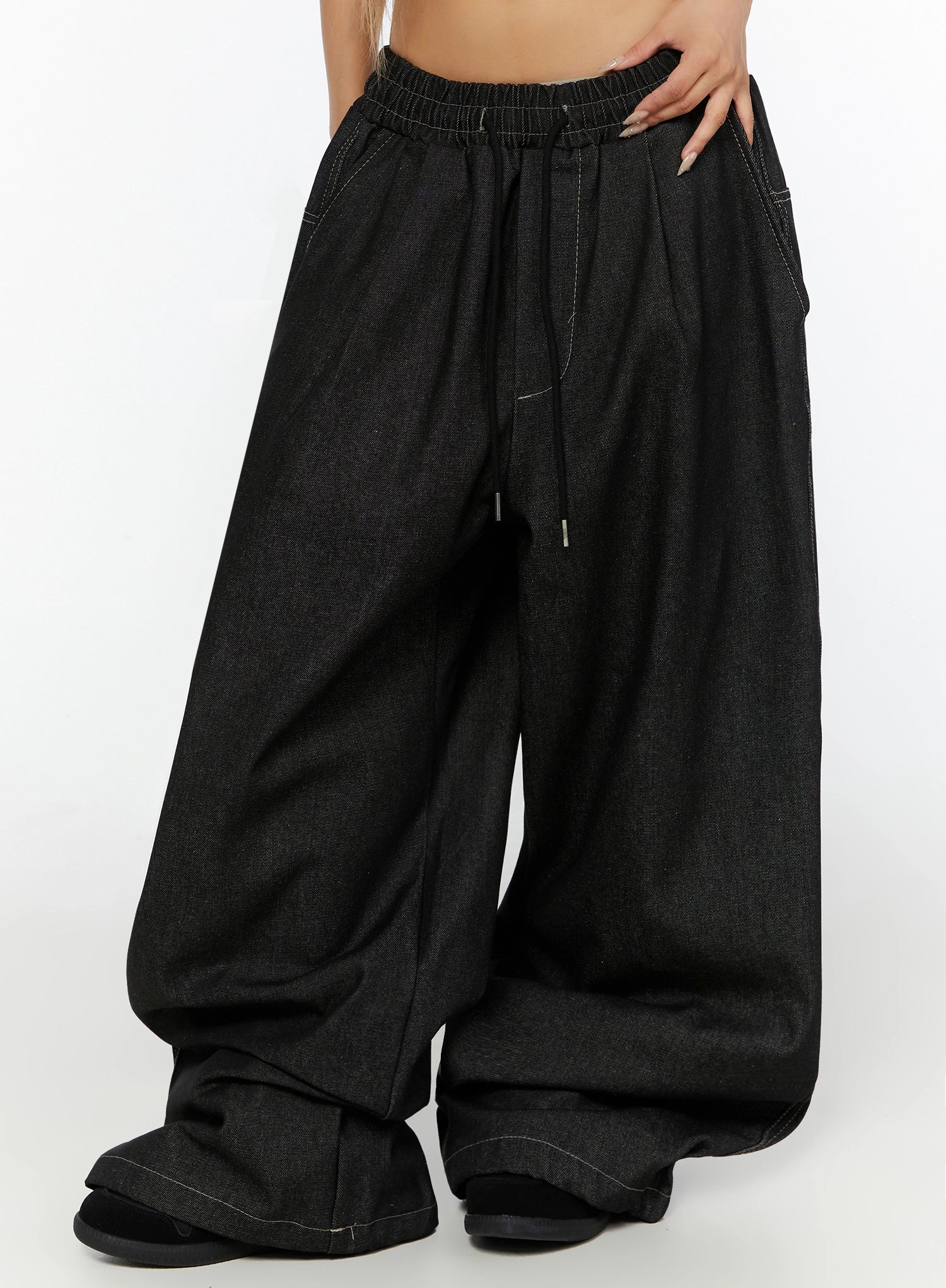 Kris Back Graphic Baggy Jeans IL524