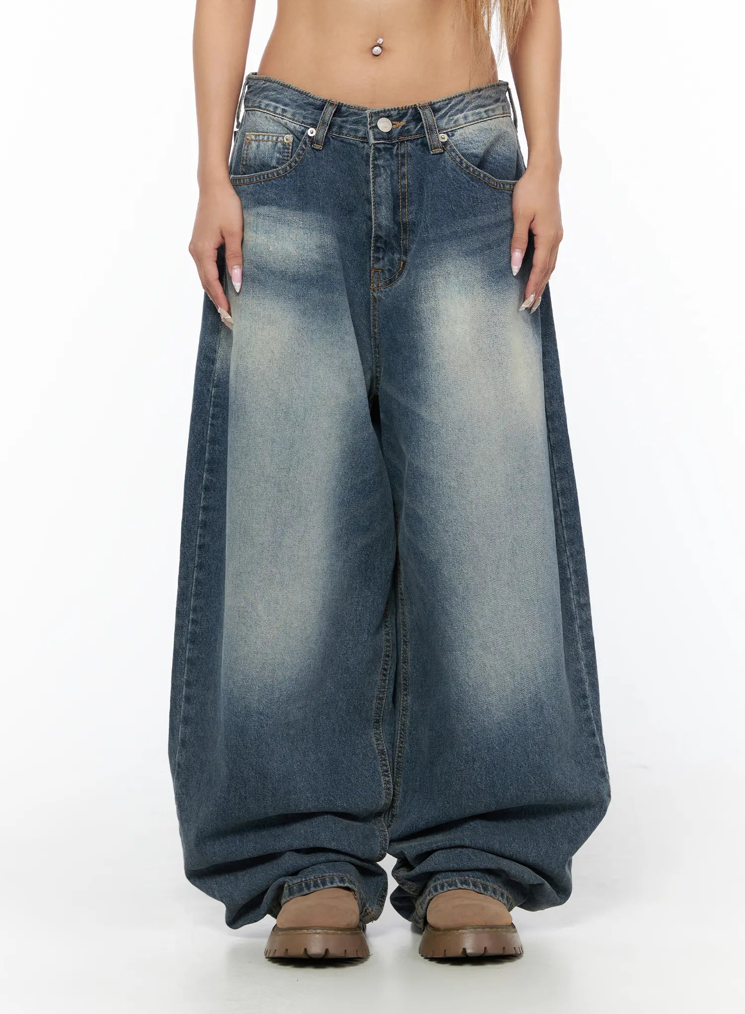 Lane Washed Wide Leg Jeans CU523