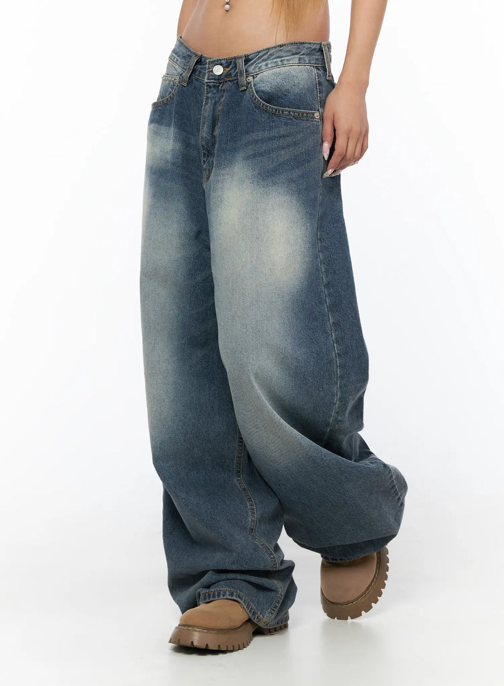 Lane Washed Wide Leg Jeans CU523