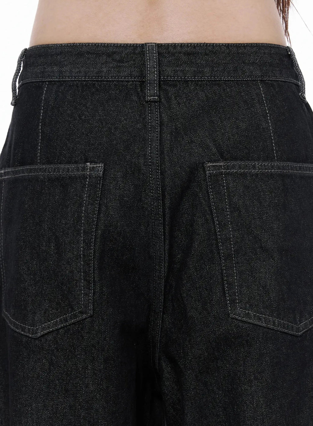 Maelani Rivet Wide Balloon Jeans IL502