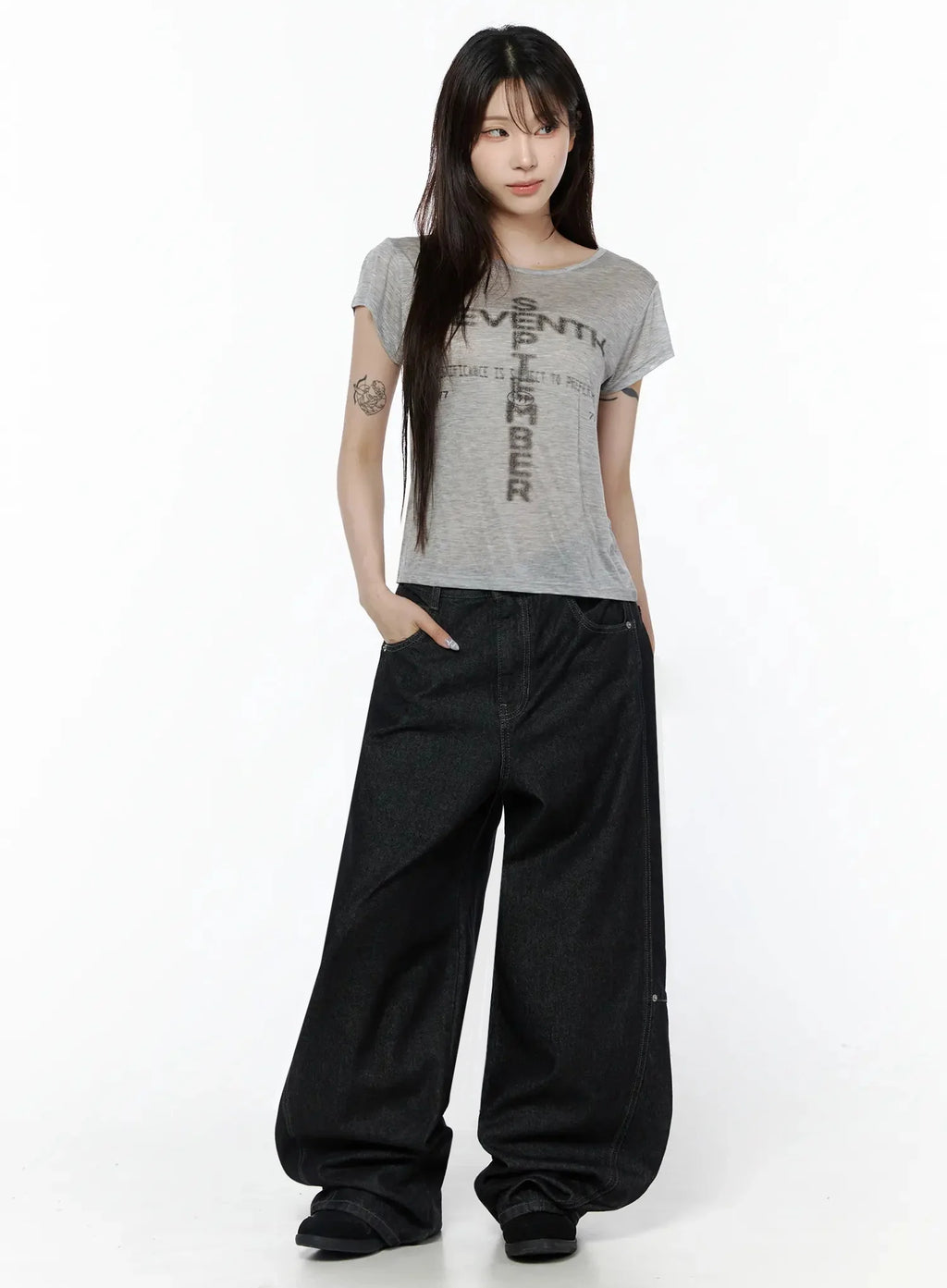 Maelani Rivet Wide Balloon Jeans IL502