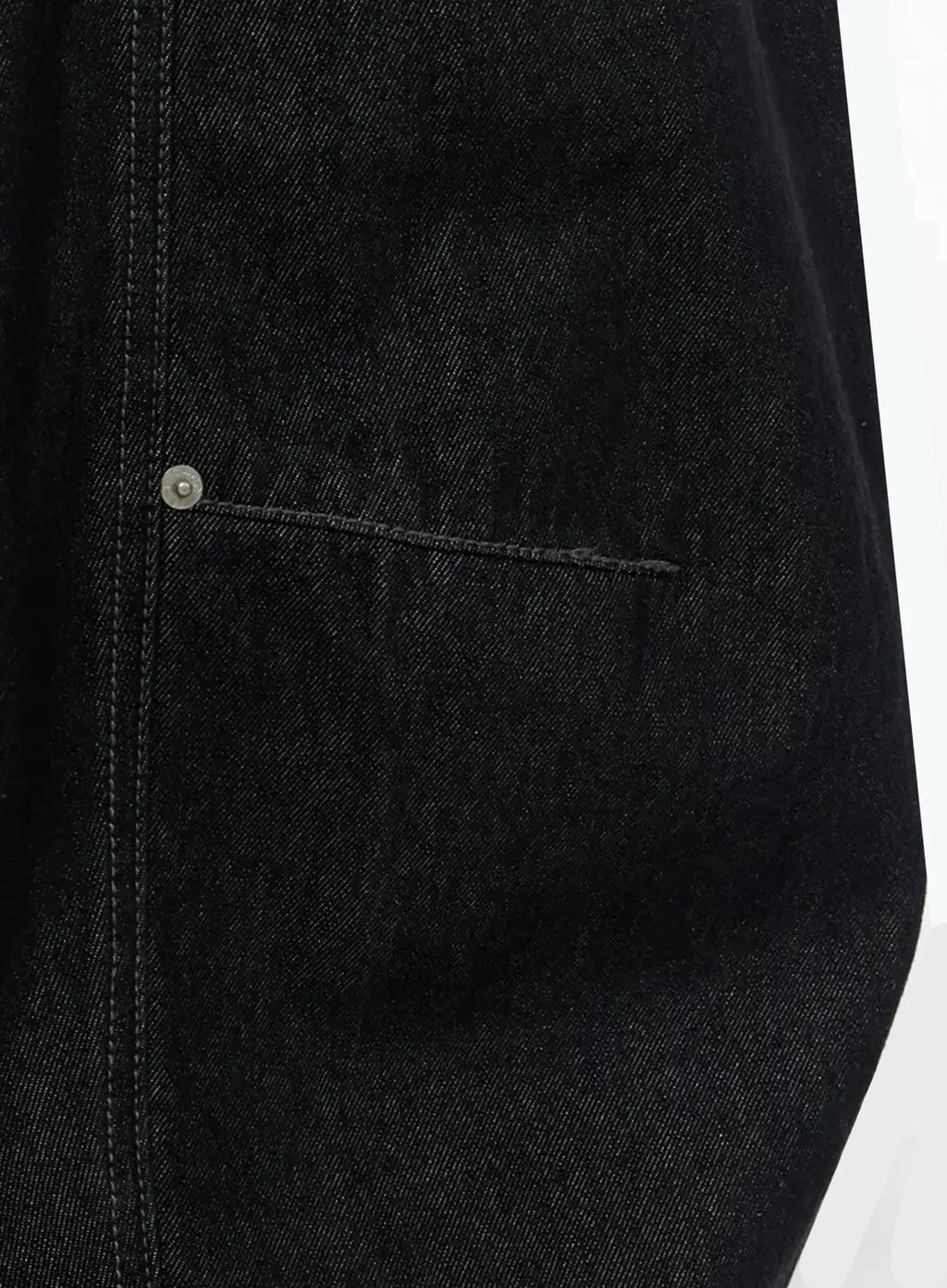 Maelani Rivet Wide Balloon Jeans IL502