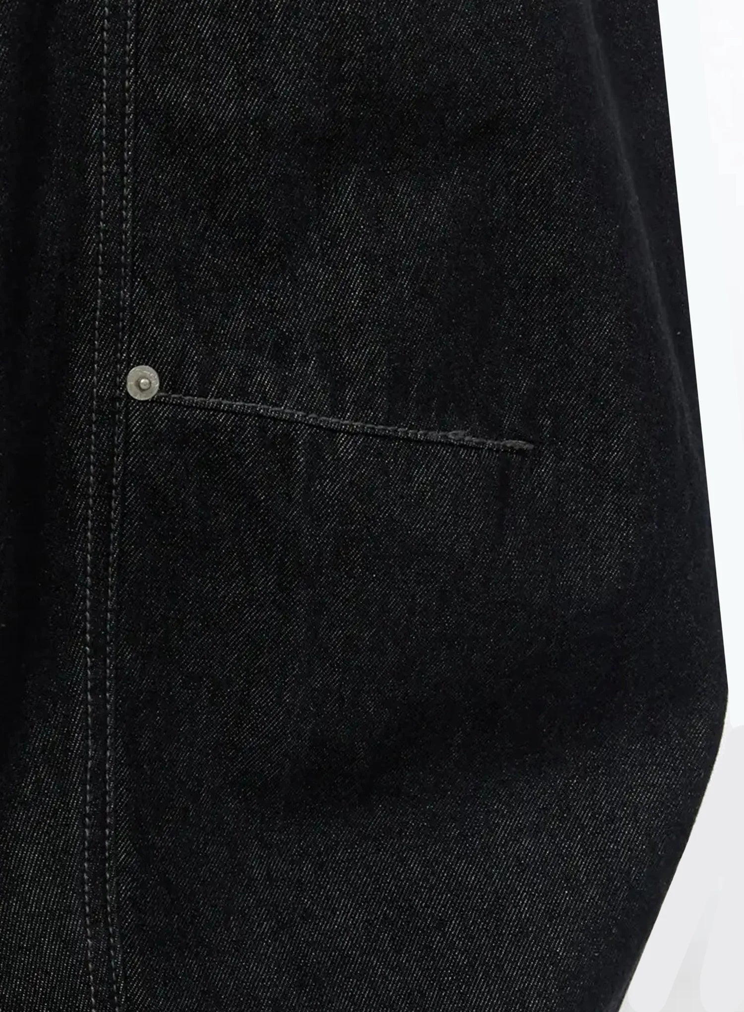 Maelani Rivet Wide Balloon Jeans IL502