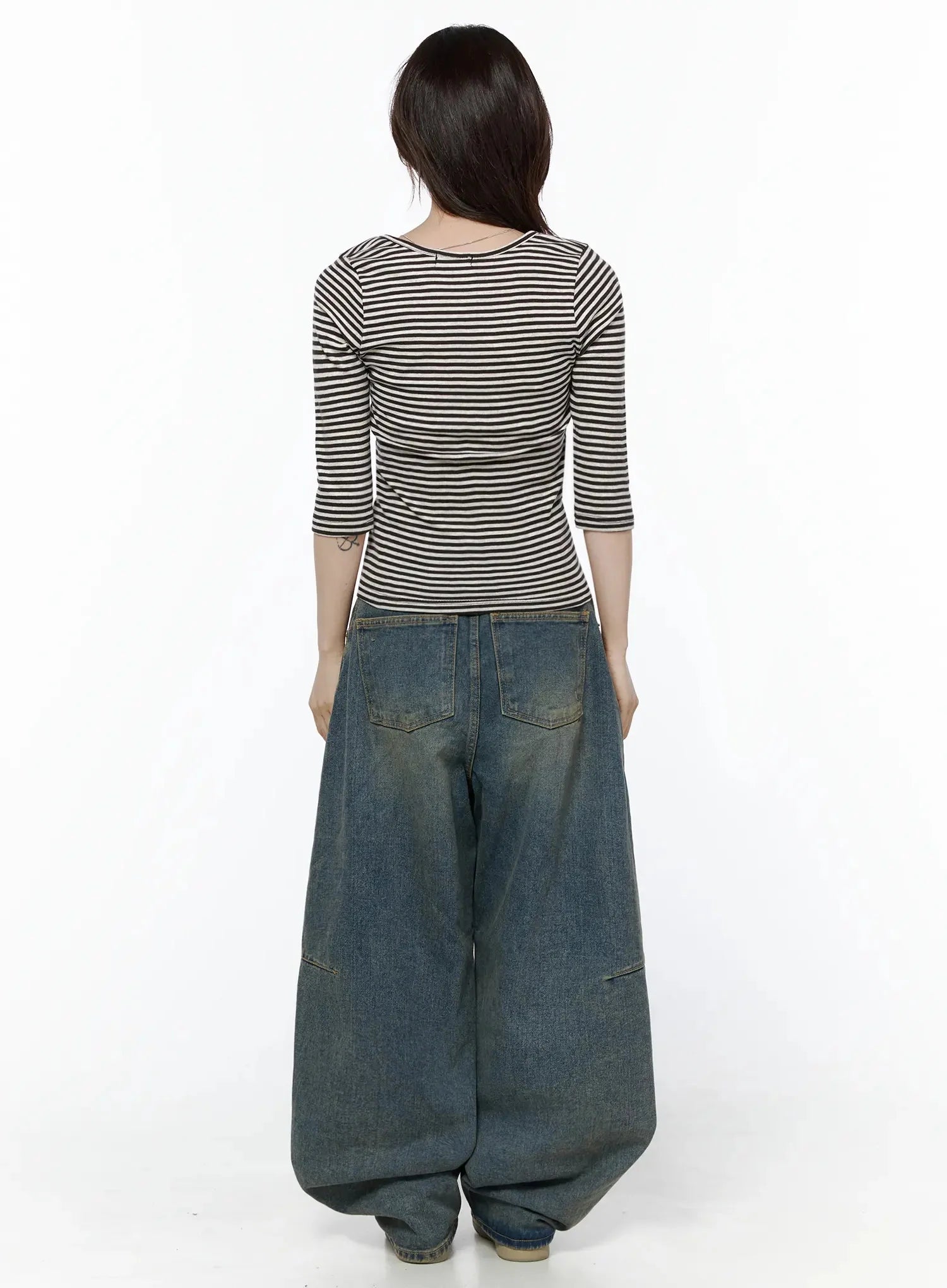 Marion Washed Wide-Leg Jeans IL506