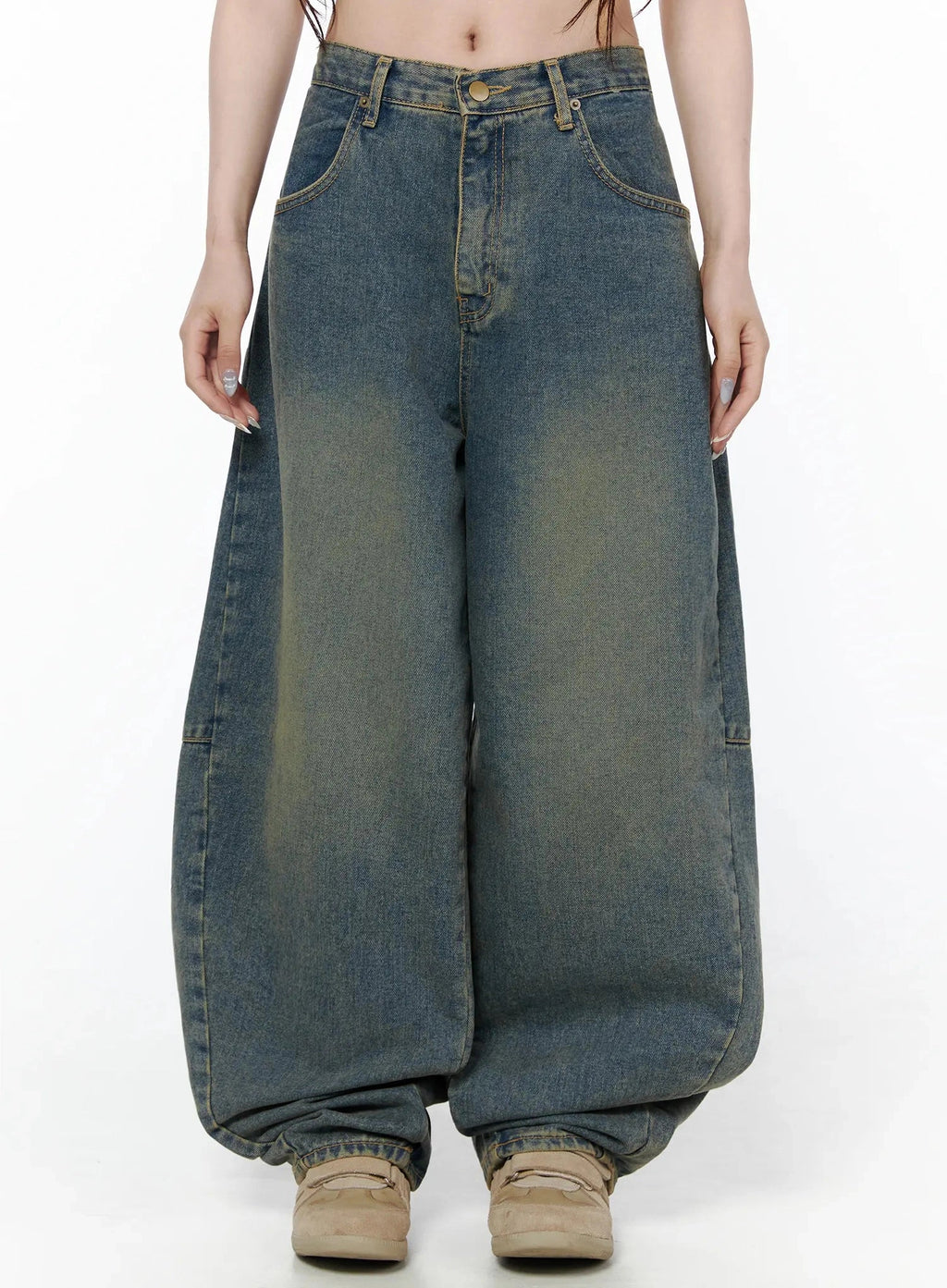 Marion Washed Wide-Leg Jeans IL506