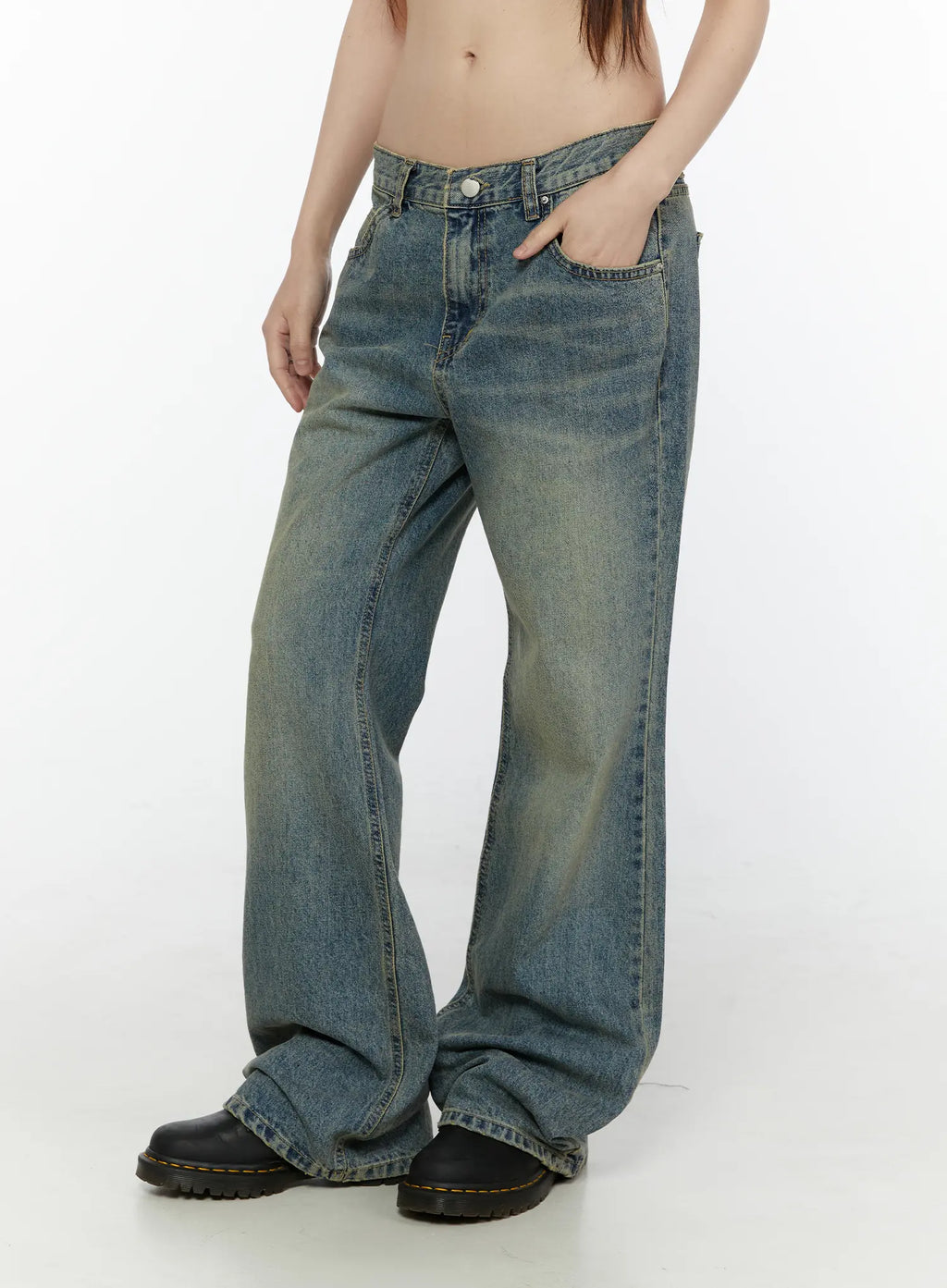 Mave Vintage Wash Flared Jeans CG504
