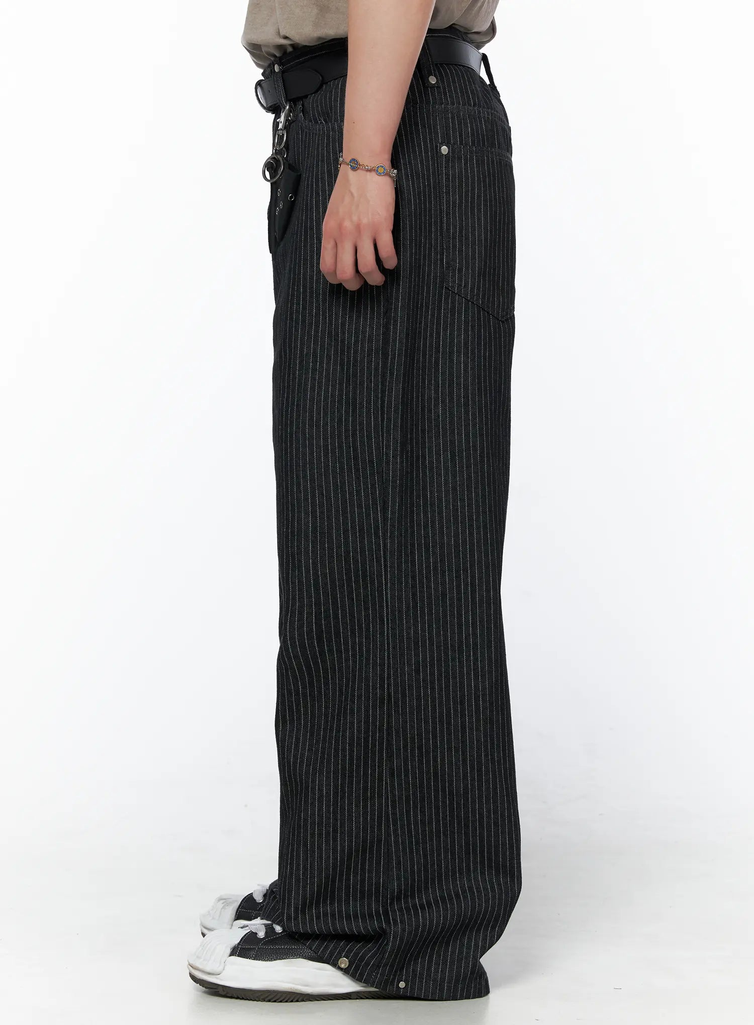 Men's Alexis Striped Wide Leg Jeans IU523