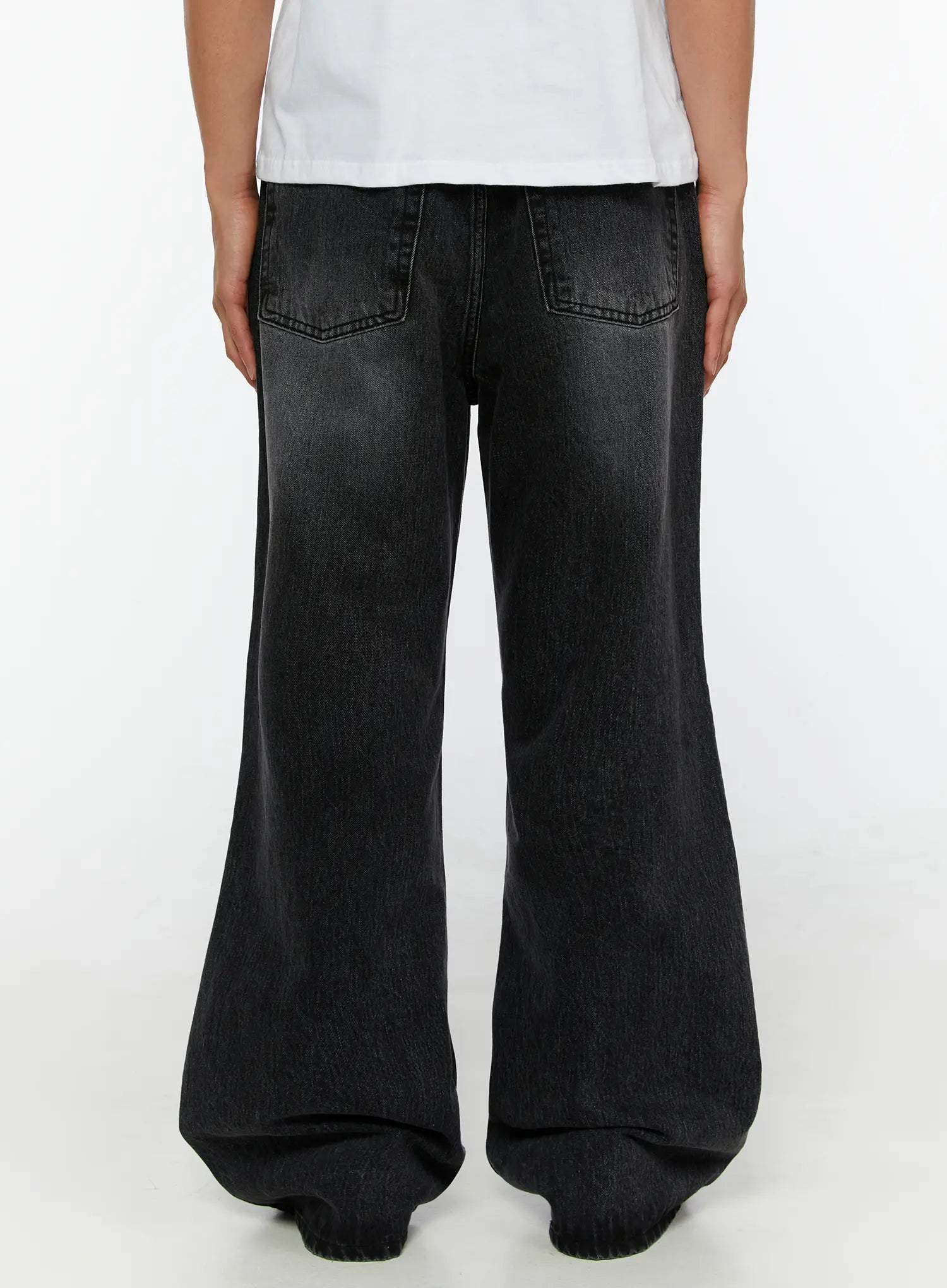 Men's Dark Wash Flare Jeans IL513
