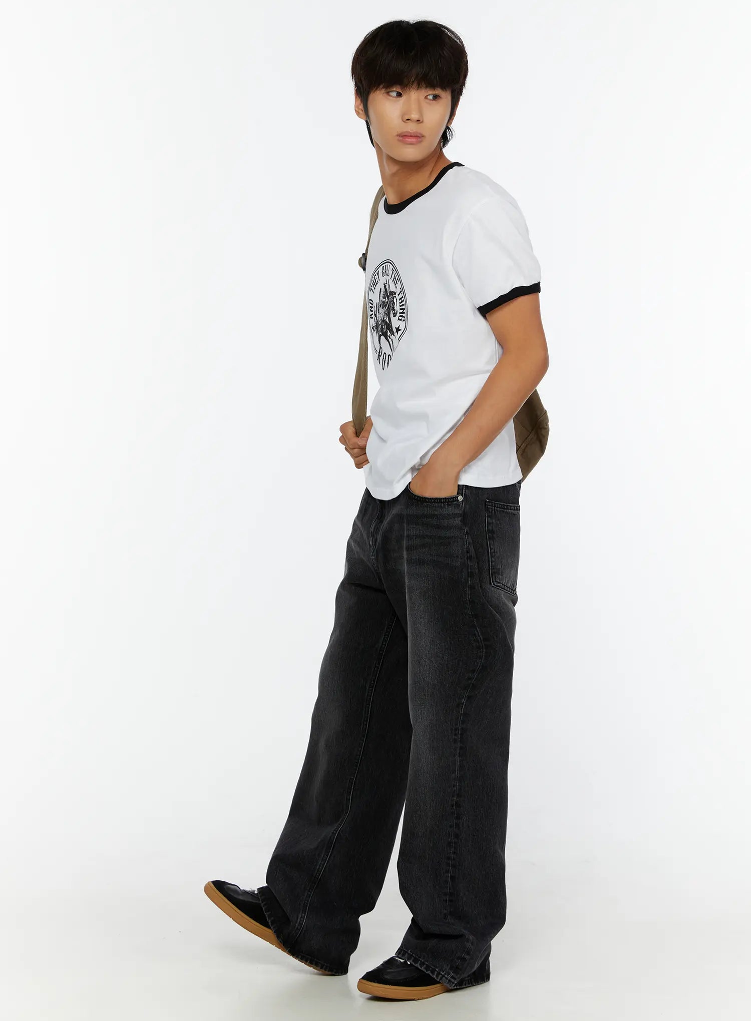 Men's Dark Wash Flare Jeans IL513