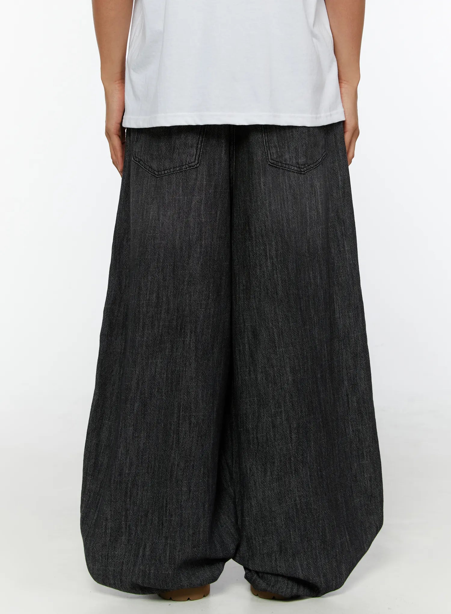 Men's Wide Leg Balloon Jeans IL515