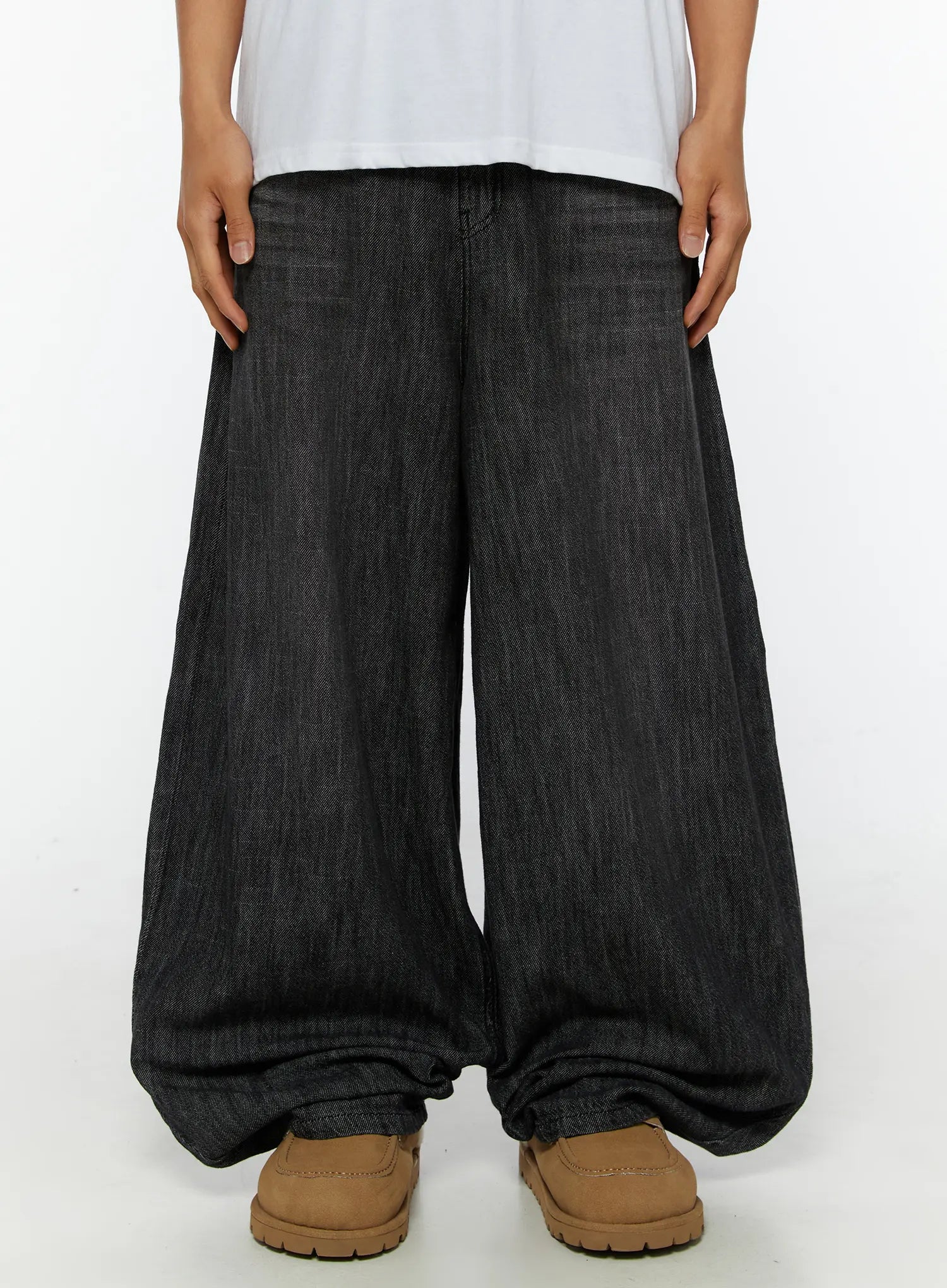 Men's Wide Leg Balloon Jeans IL515